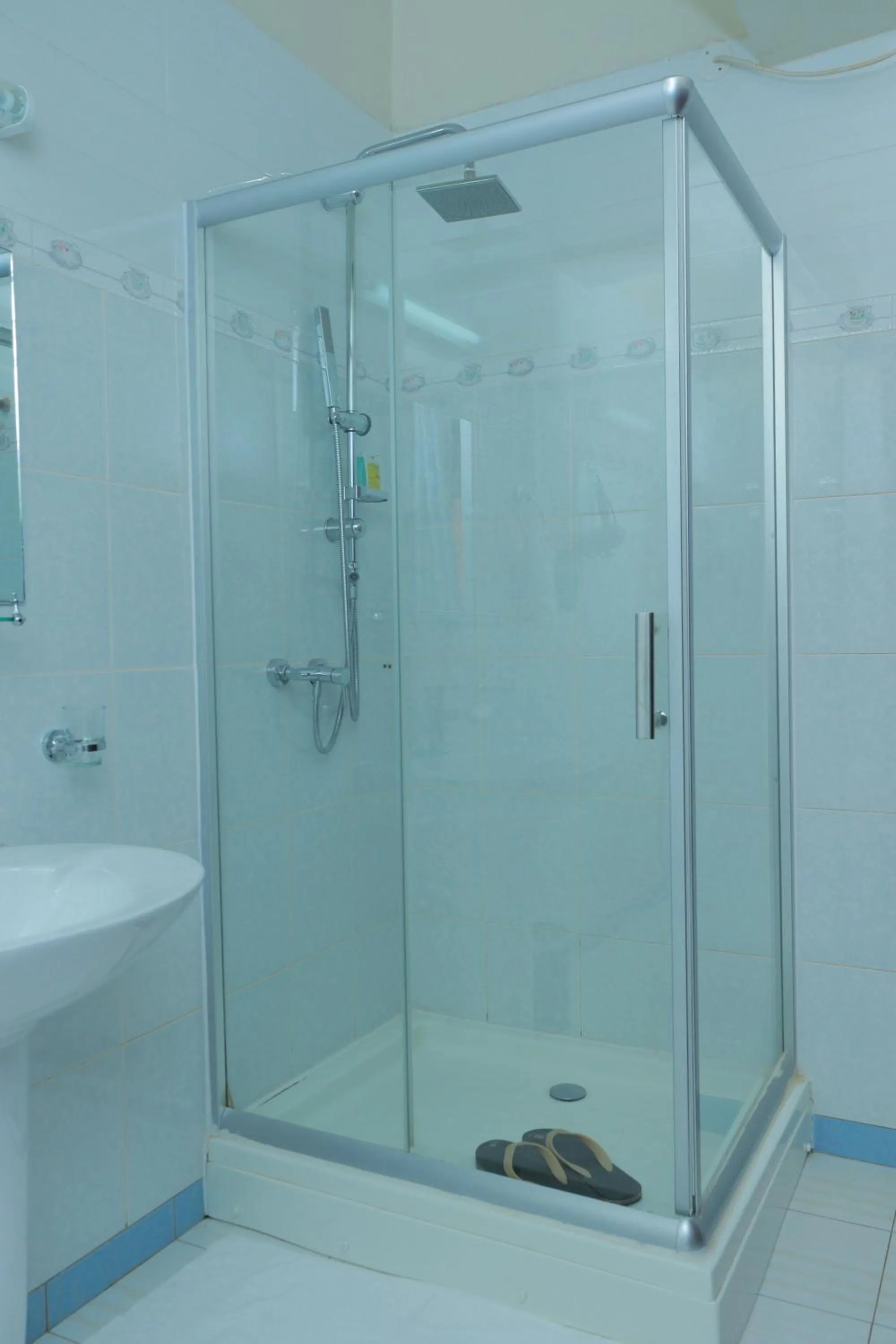 Shower in Mowicribs Hotel and Spa