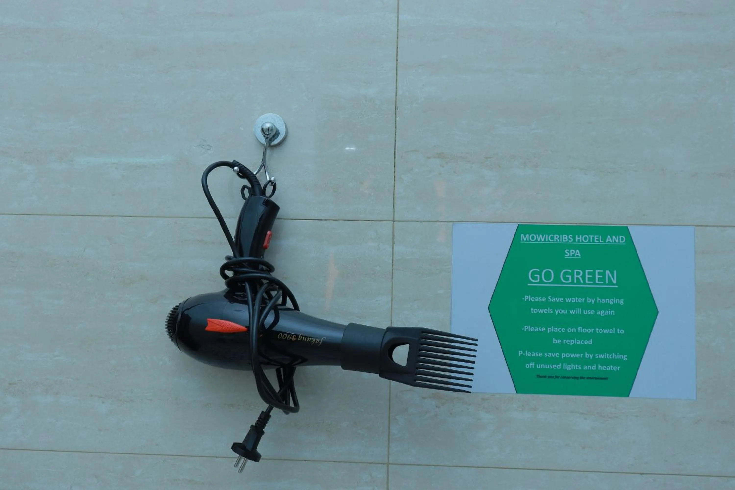 Toilet in Mowicribs Hotel and Spa