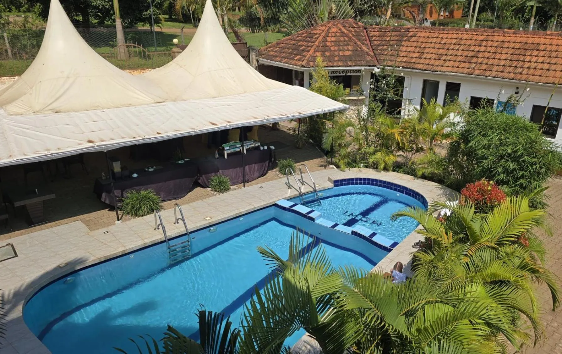 Property building in Mowicribs Hotel and Spa