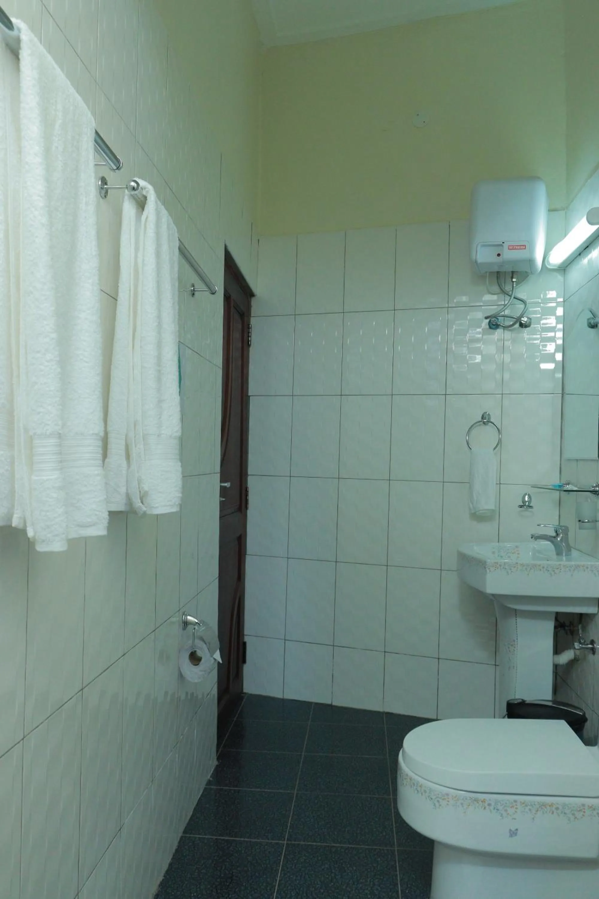 Shower in Mowicribs Hotel and Spa