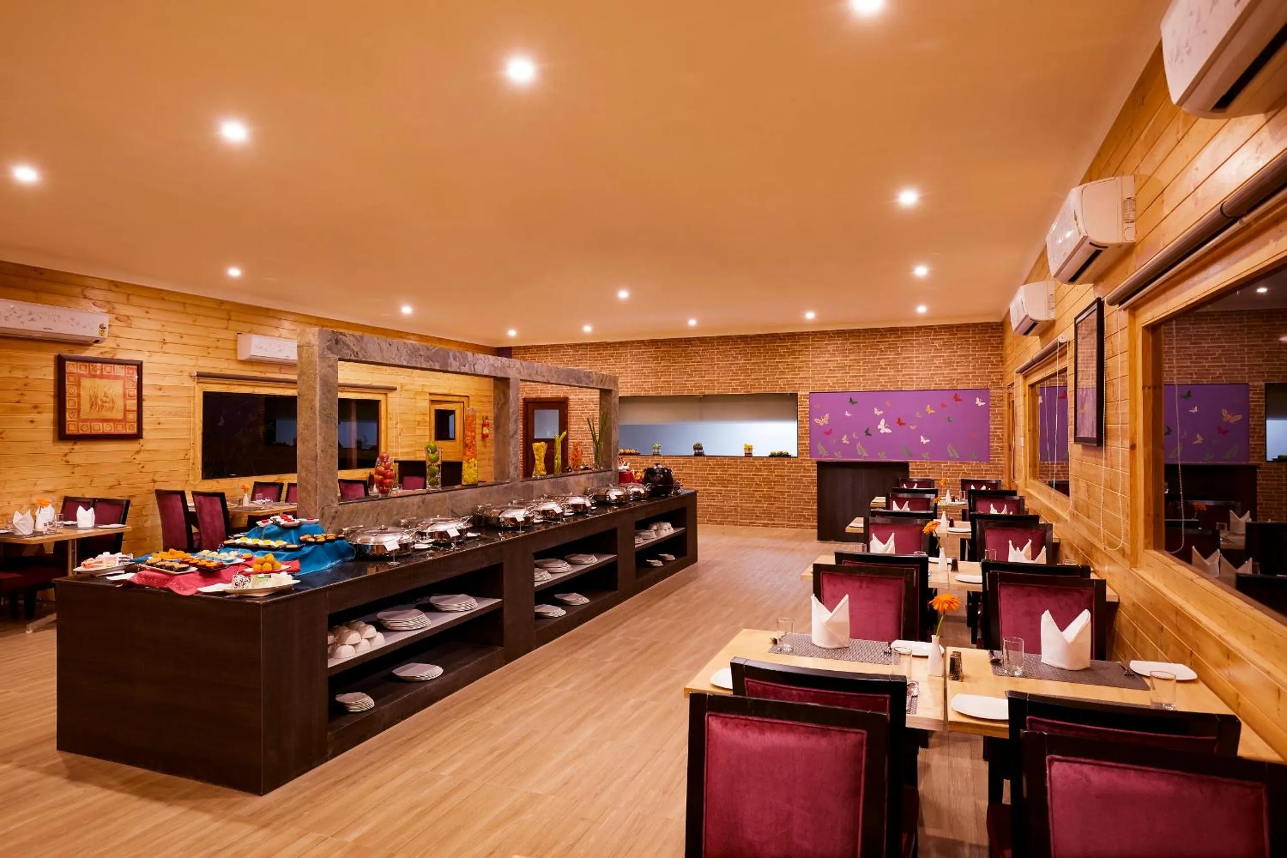 Restaurant/places to eat in Sterling Anaikatti