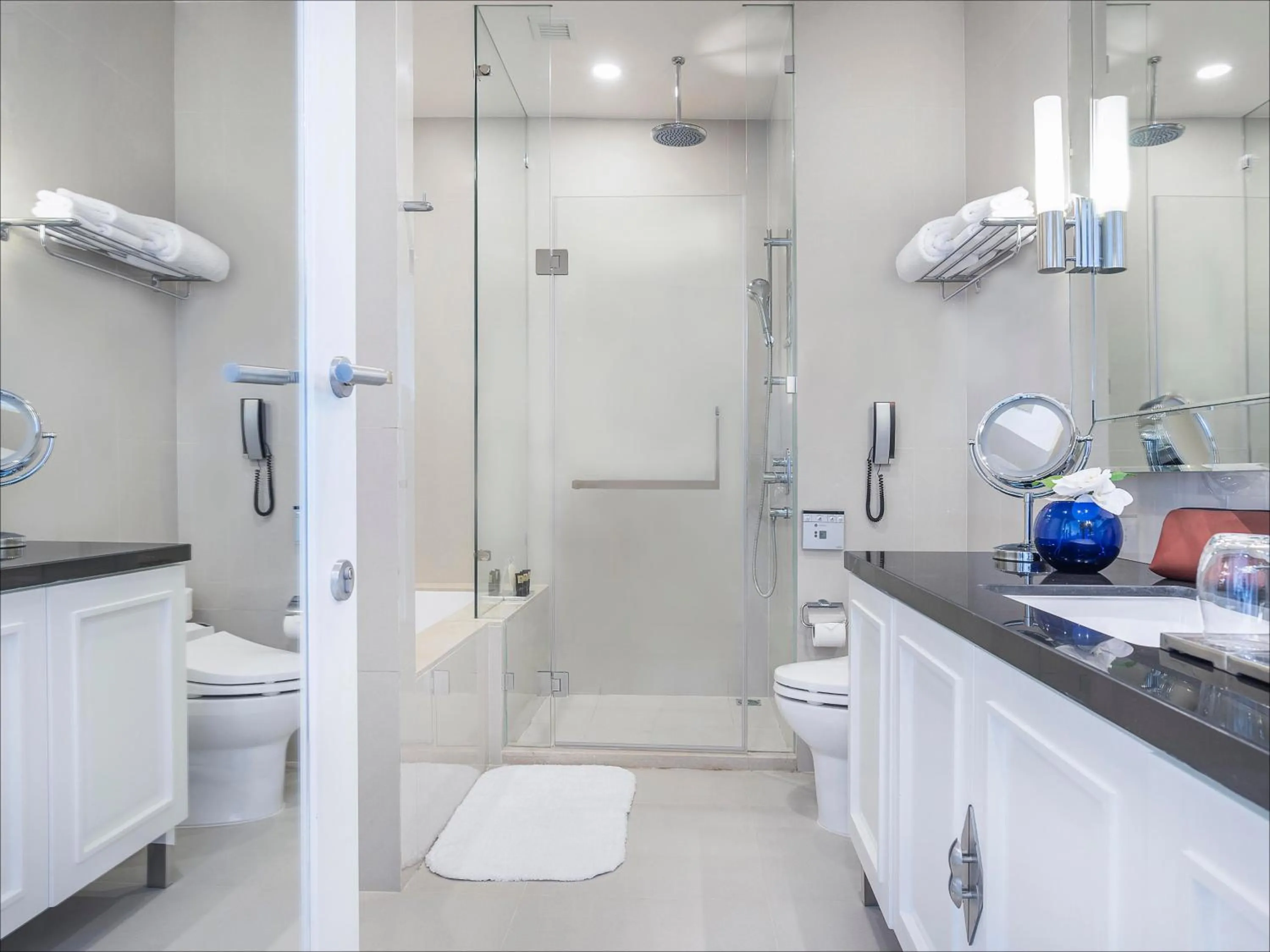 Bathroom in 137 Pillars Residences Bangkok