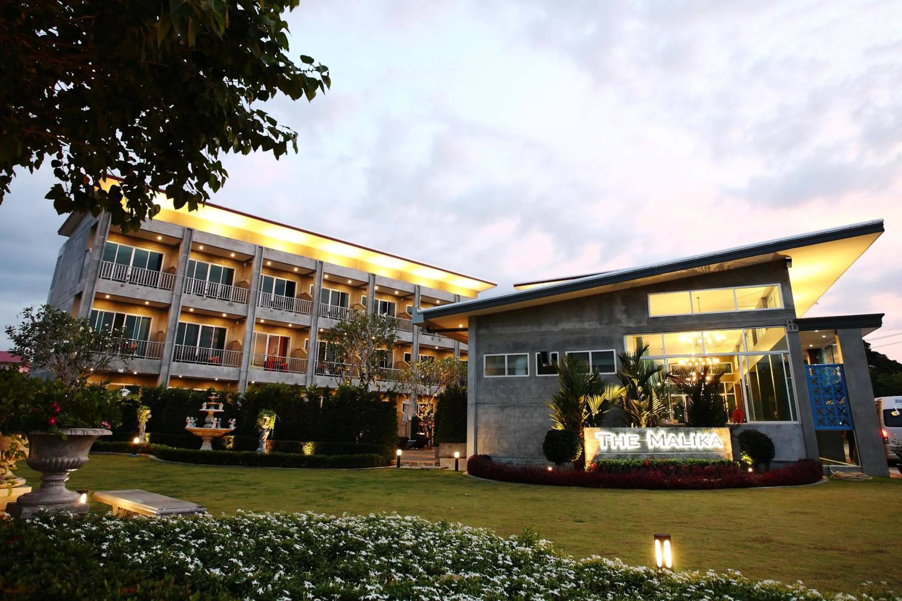 Garden in The Malika Hotel - SHA Extra Plus