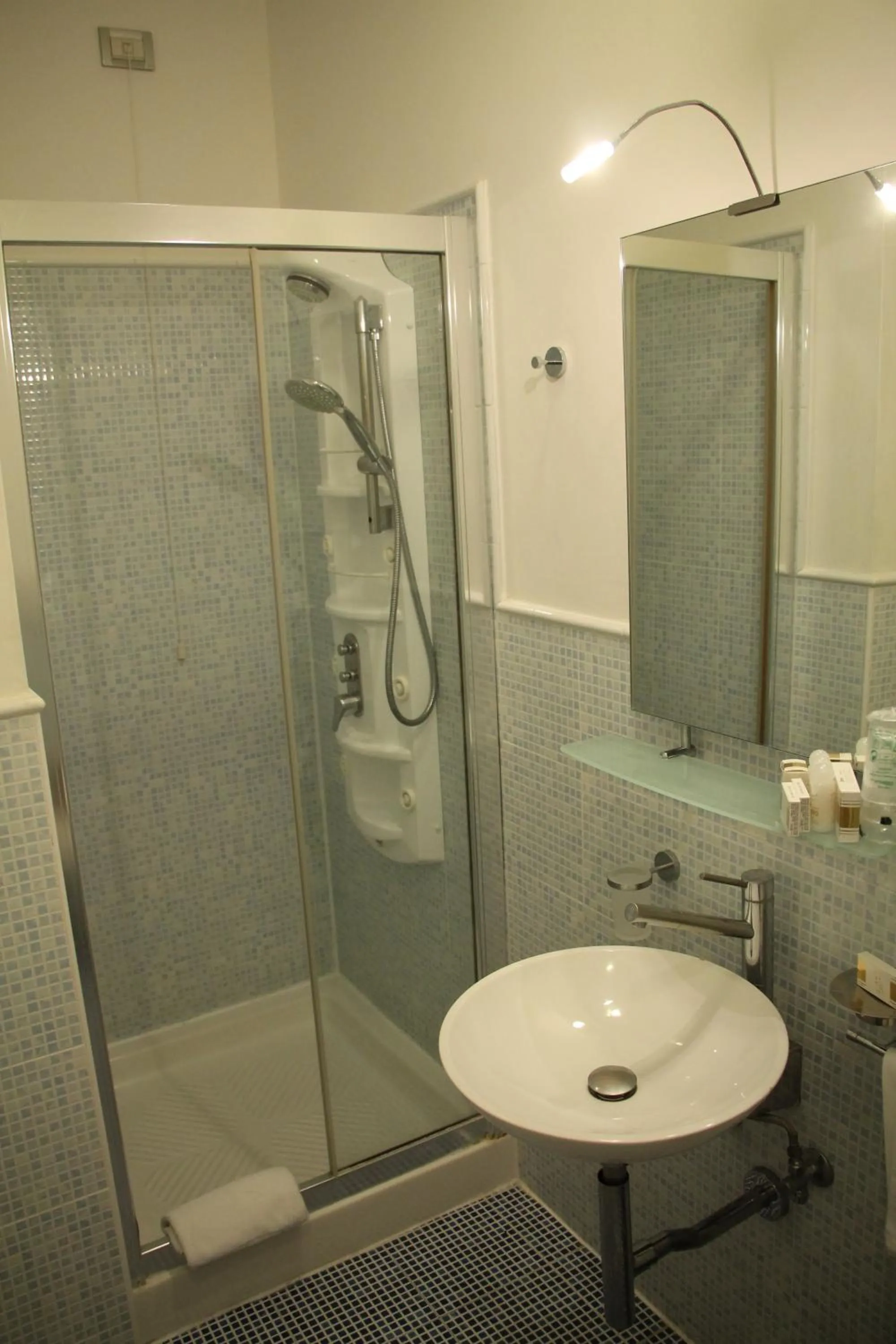 Bathroom in Albergo al Tiepolo