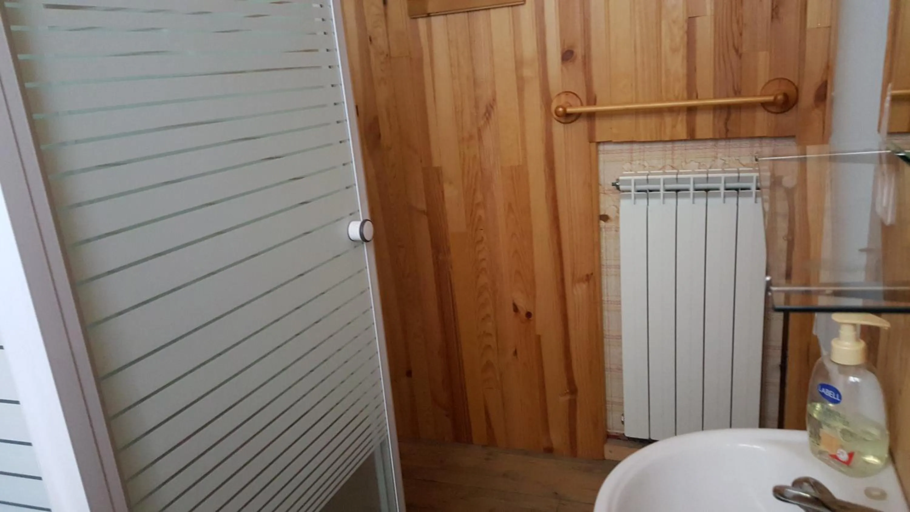 Shower in Relais des castors