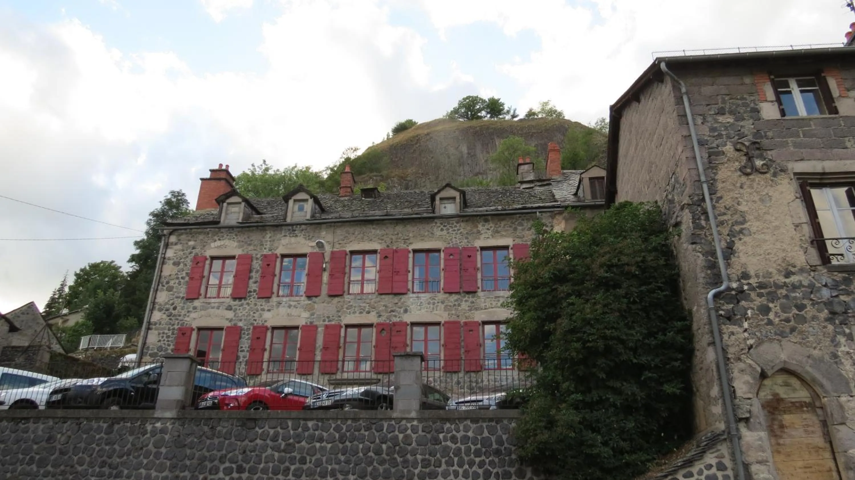 Property building in Relais des castors