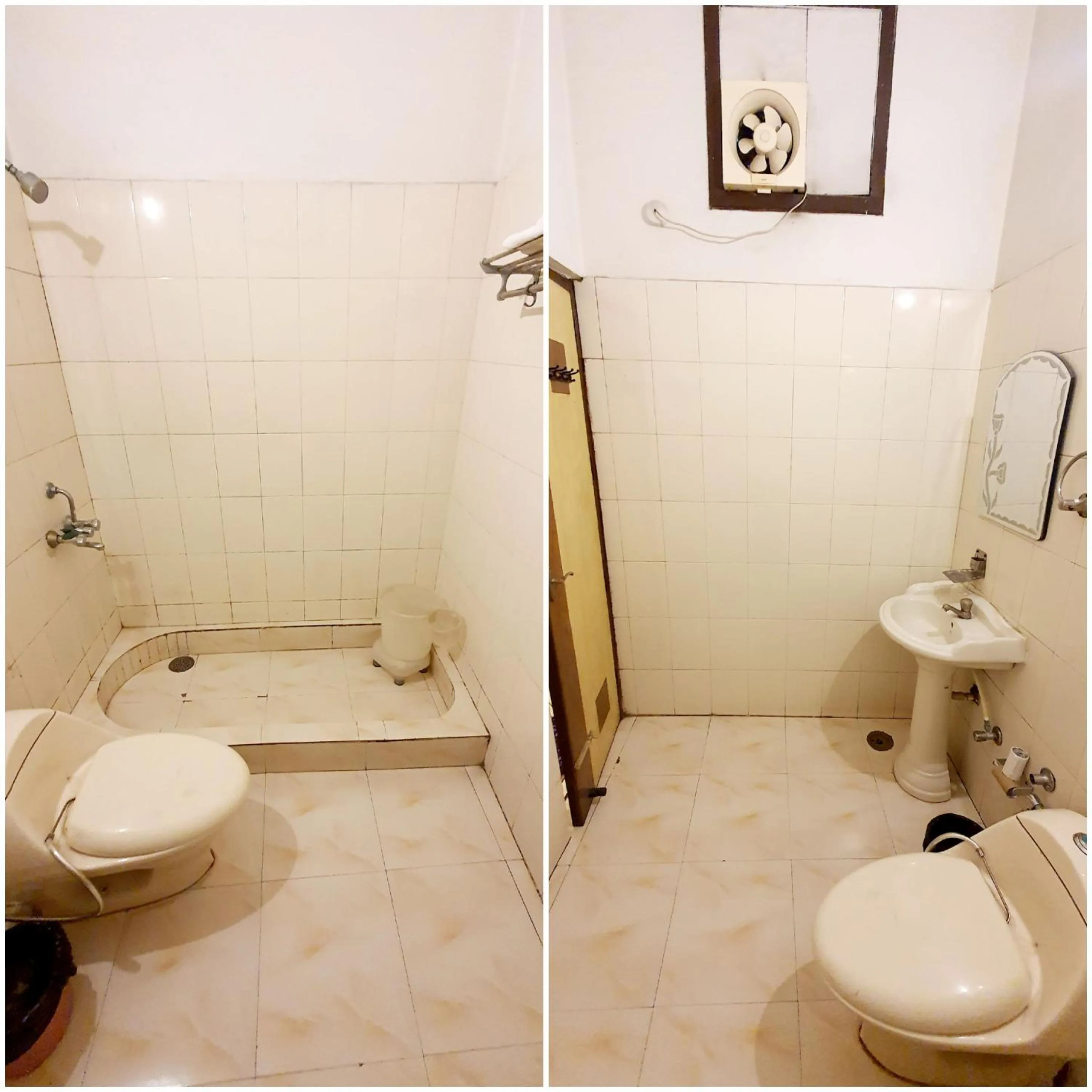 Toilet in Hotel Amritsar Inn