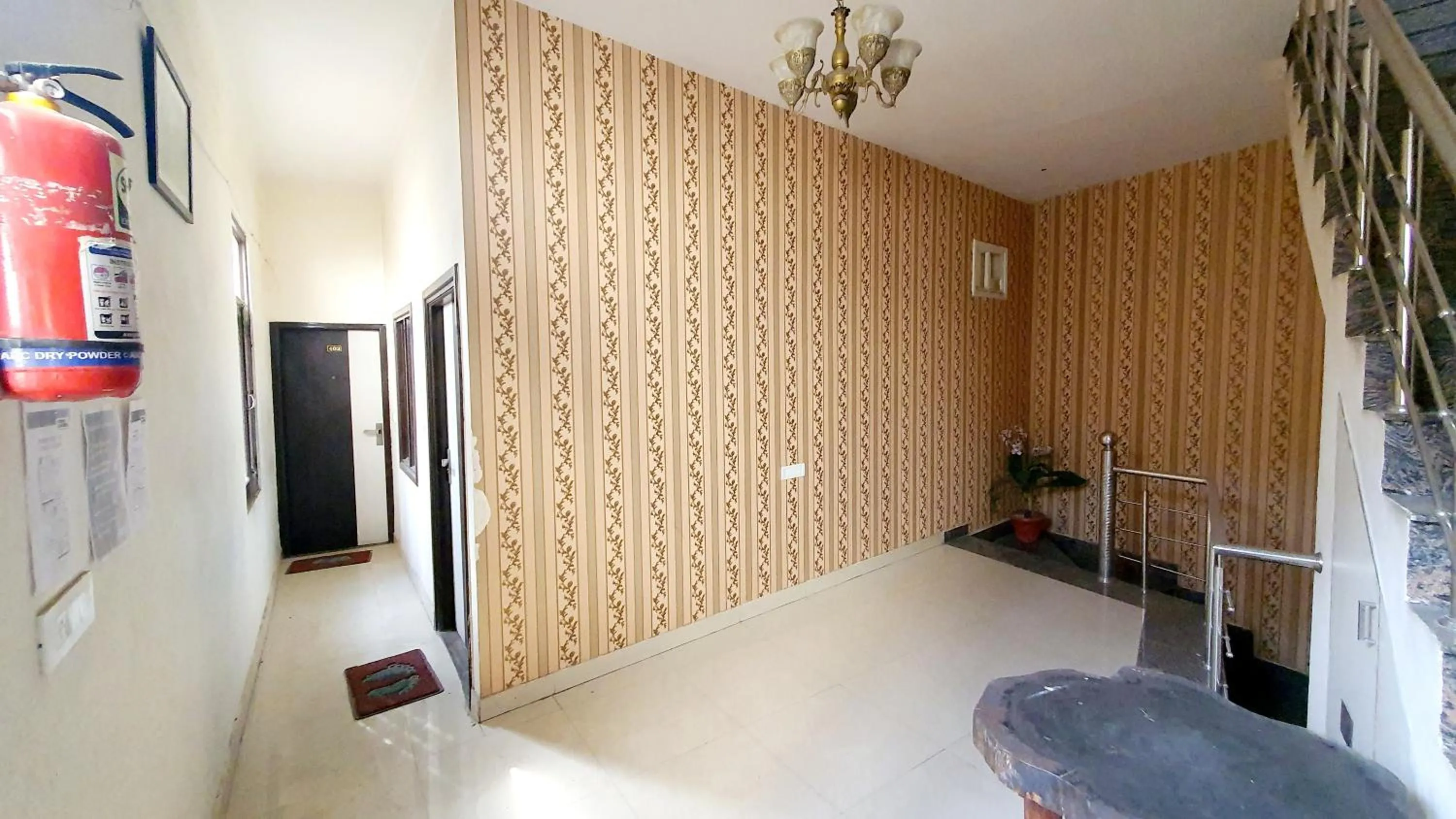 room service in Hotel Amritsar Inn