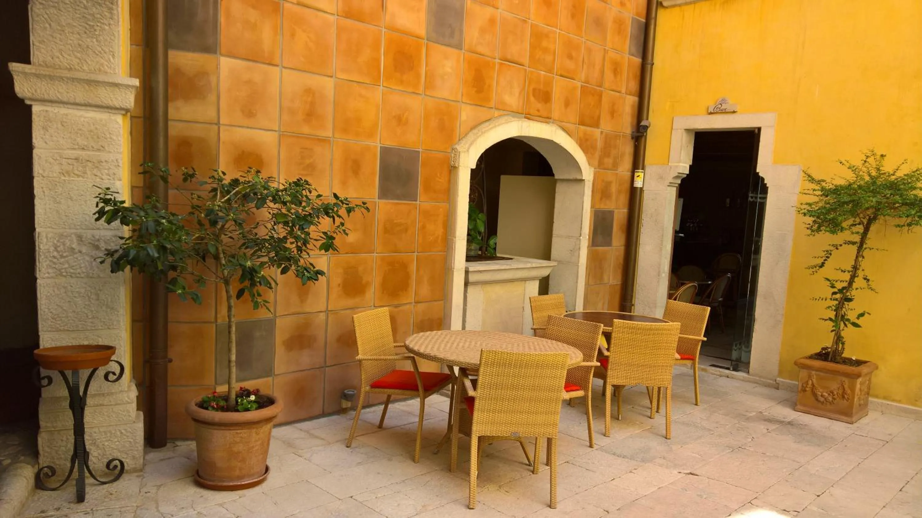 Garden in Antichi Feudi Dimora D'Epoca