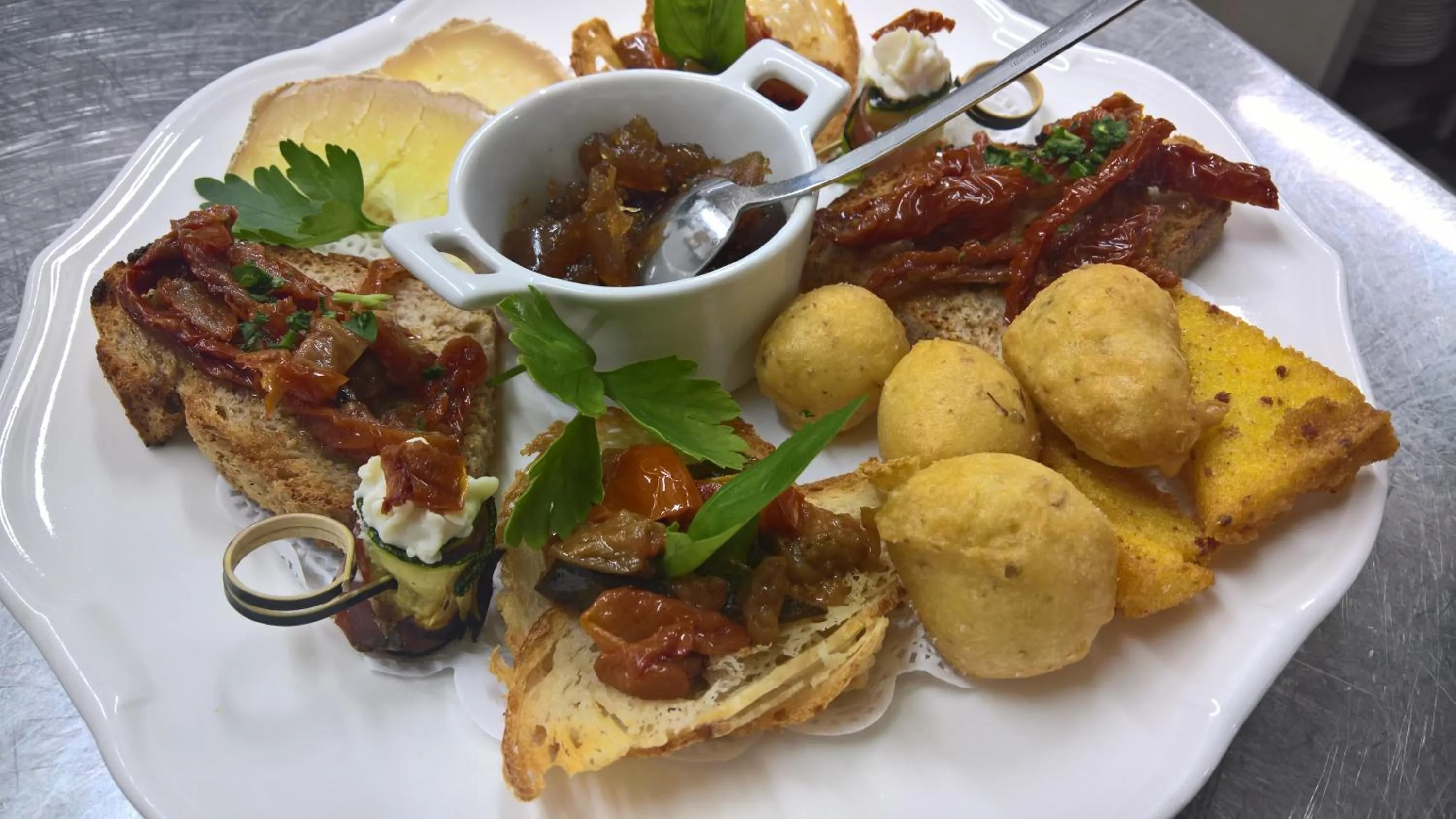 Lunch in Antichi Feudi Dimora D'Epoca