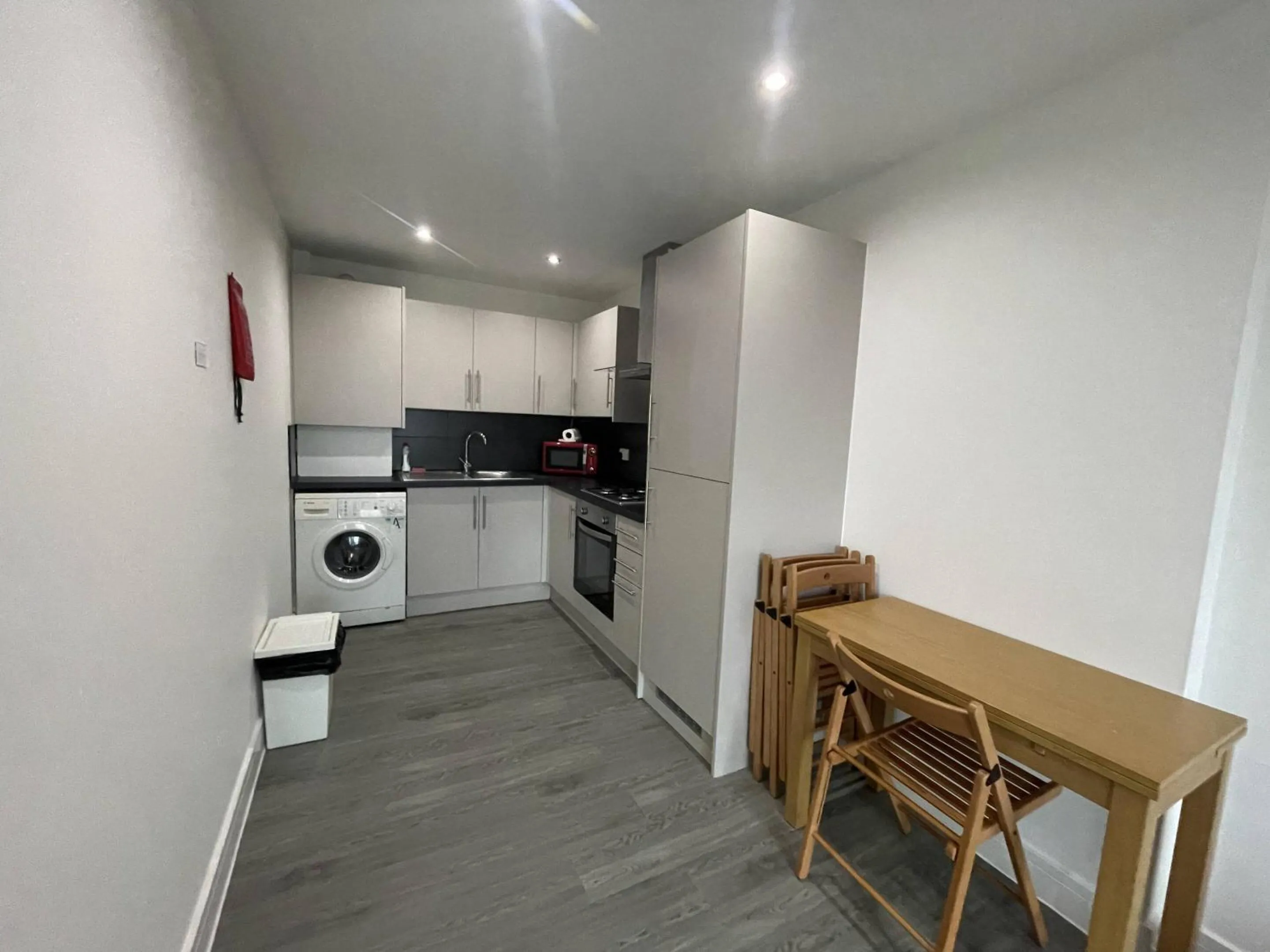 Kitchen or kitchenette in Ilford Tower Apartments