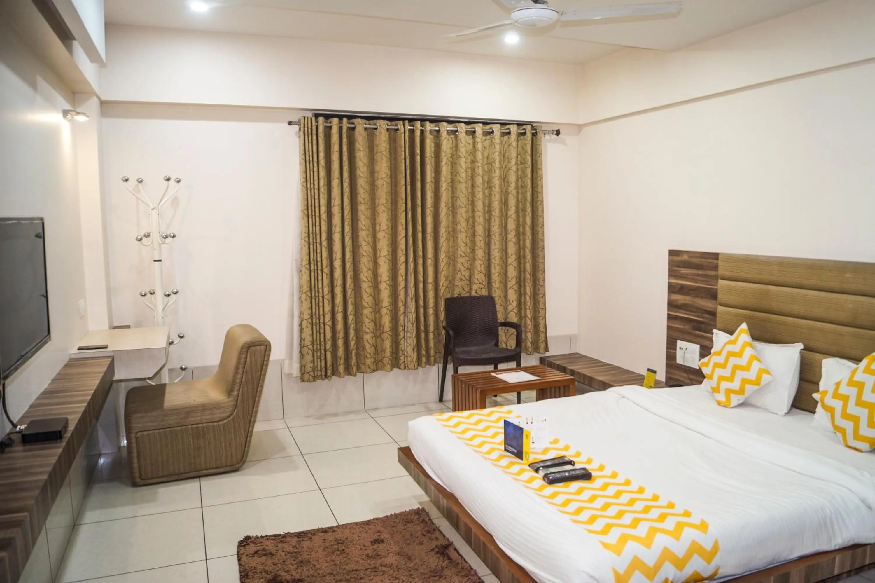 TV and multimedia in Hotel Darshan SP Ring Road