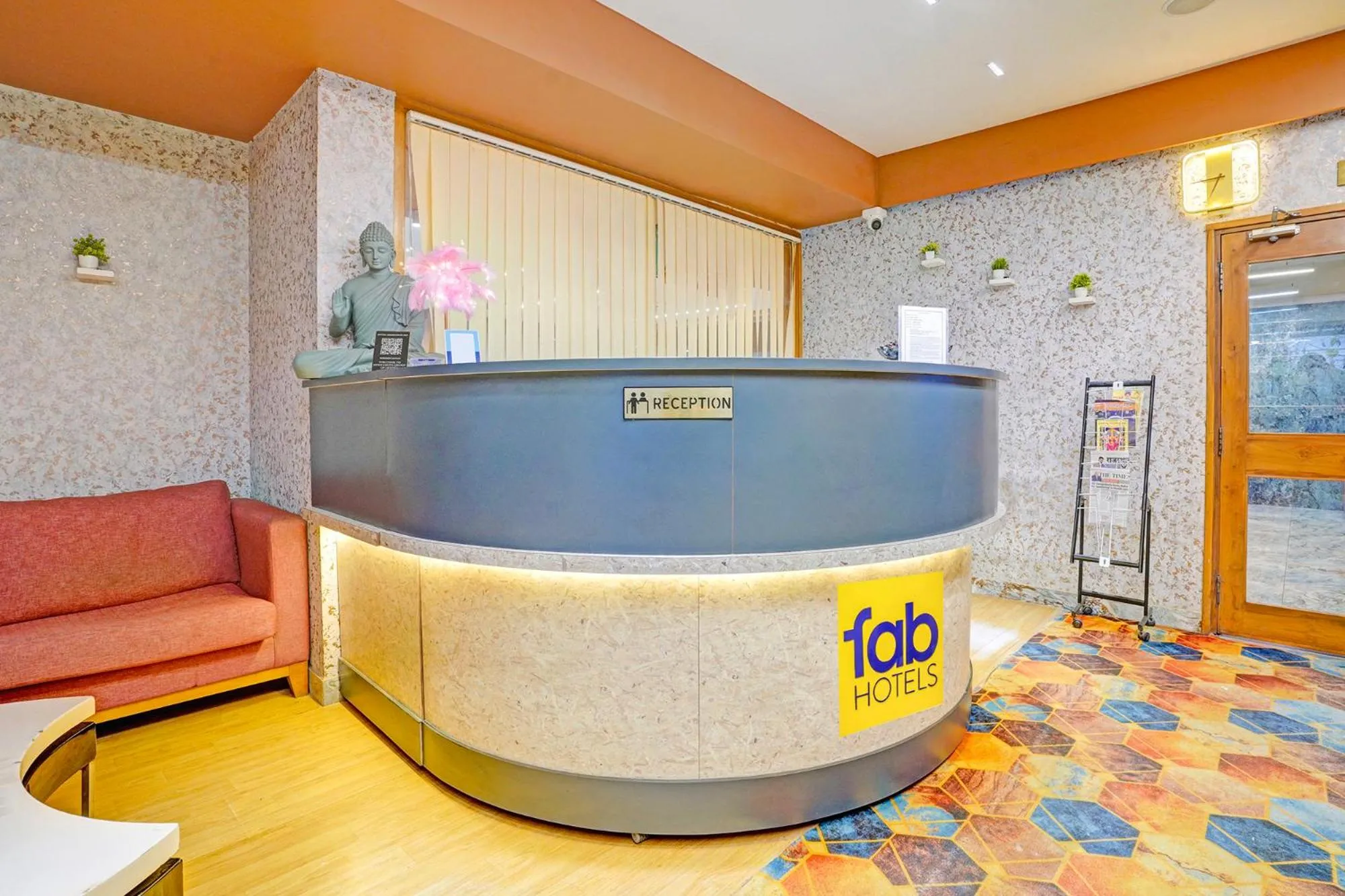 Lobby or reception in FabHotel Siddharth Inn - Nr Siddharth Bunglows