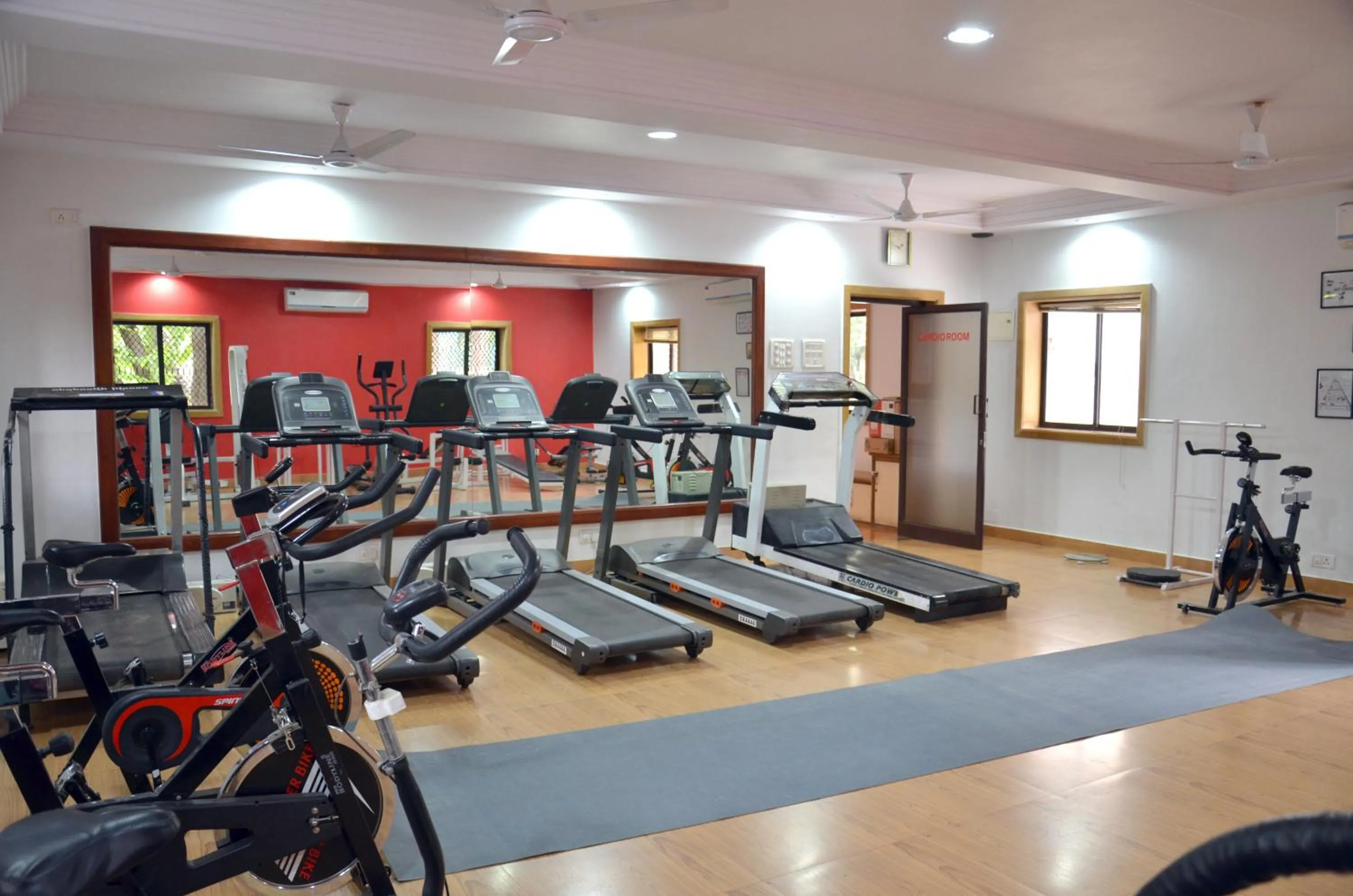 Fitness centre/facilities in Nilambag Palace Hotel