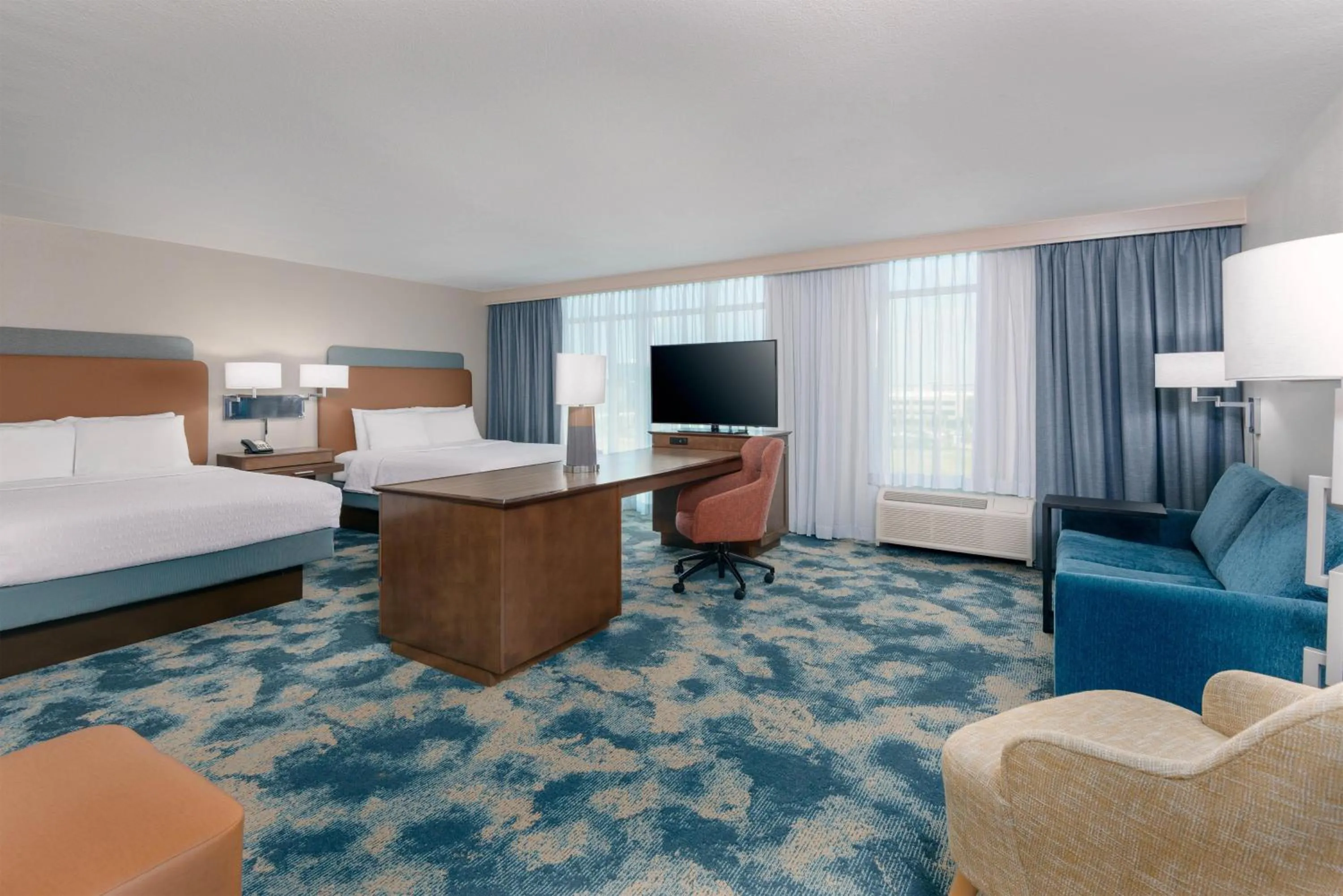 Bedroom, Bed in Hampton Inn & Suites Tampa Airport Avion Park Westshore
