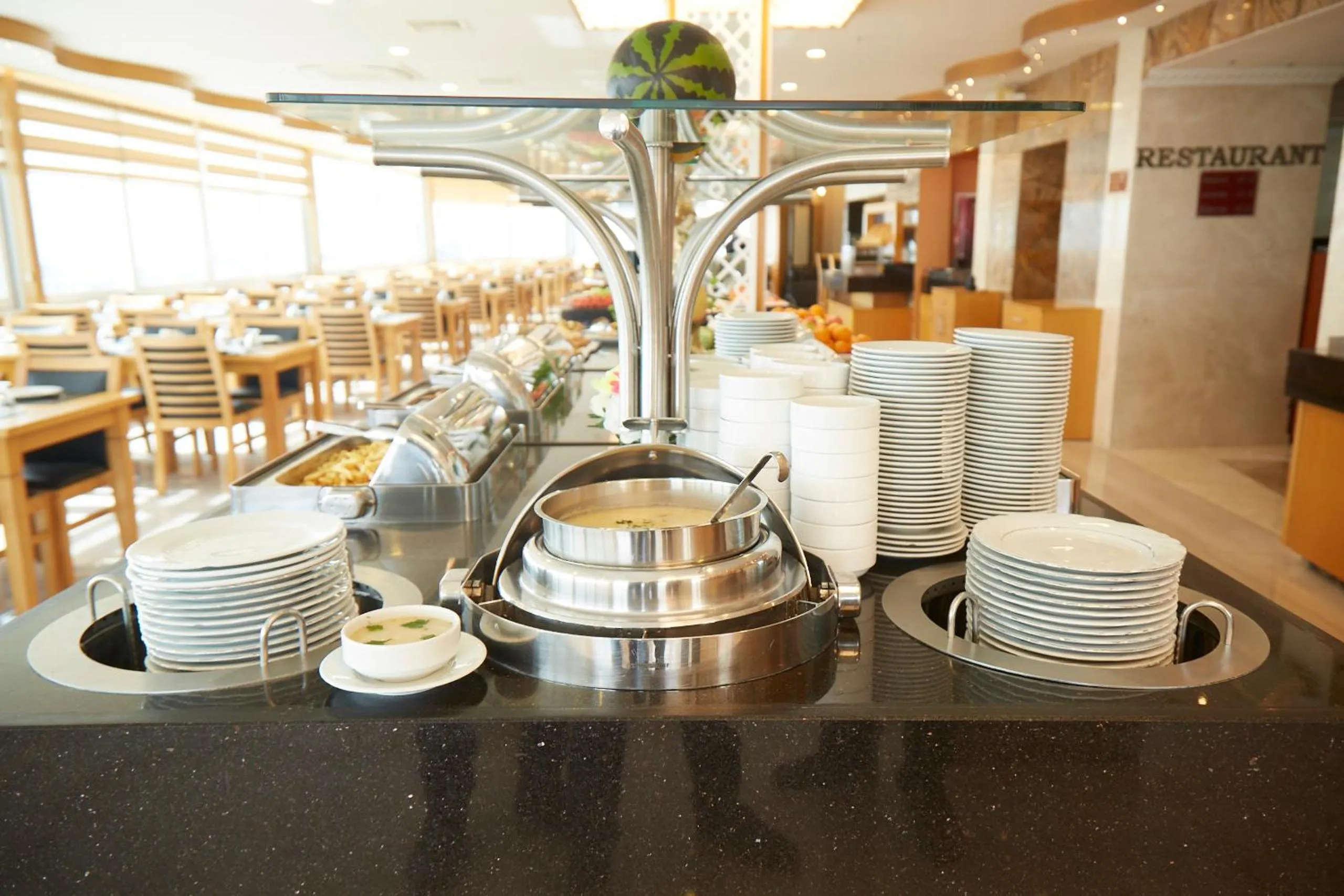 Restaurant/places to eat in Ilkbal Deluxe Hotel &Spa Istanbul