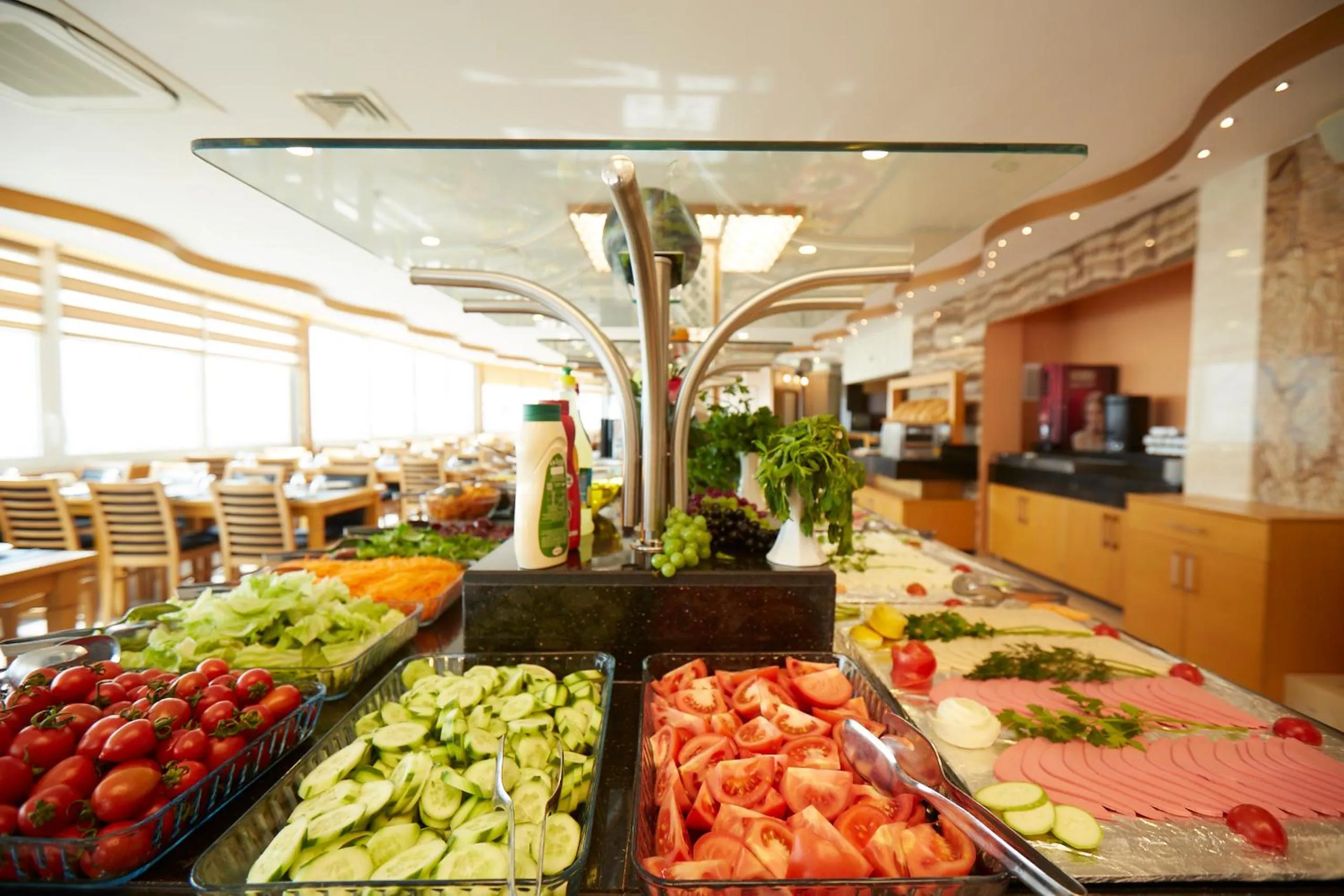 Restaurant/places to eat in Ilkbal Deluxe Hotel &Spa Istanbul