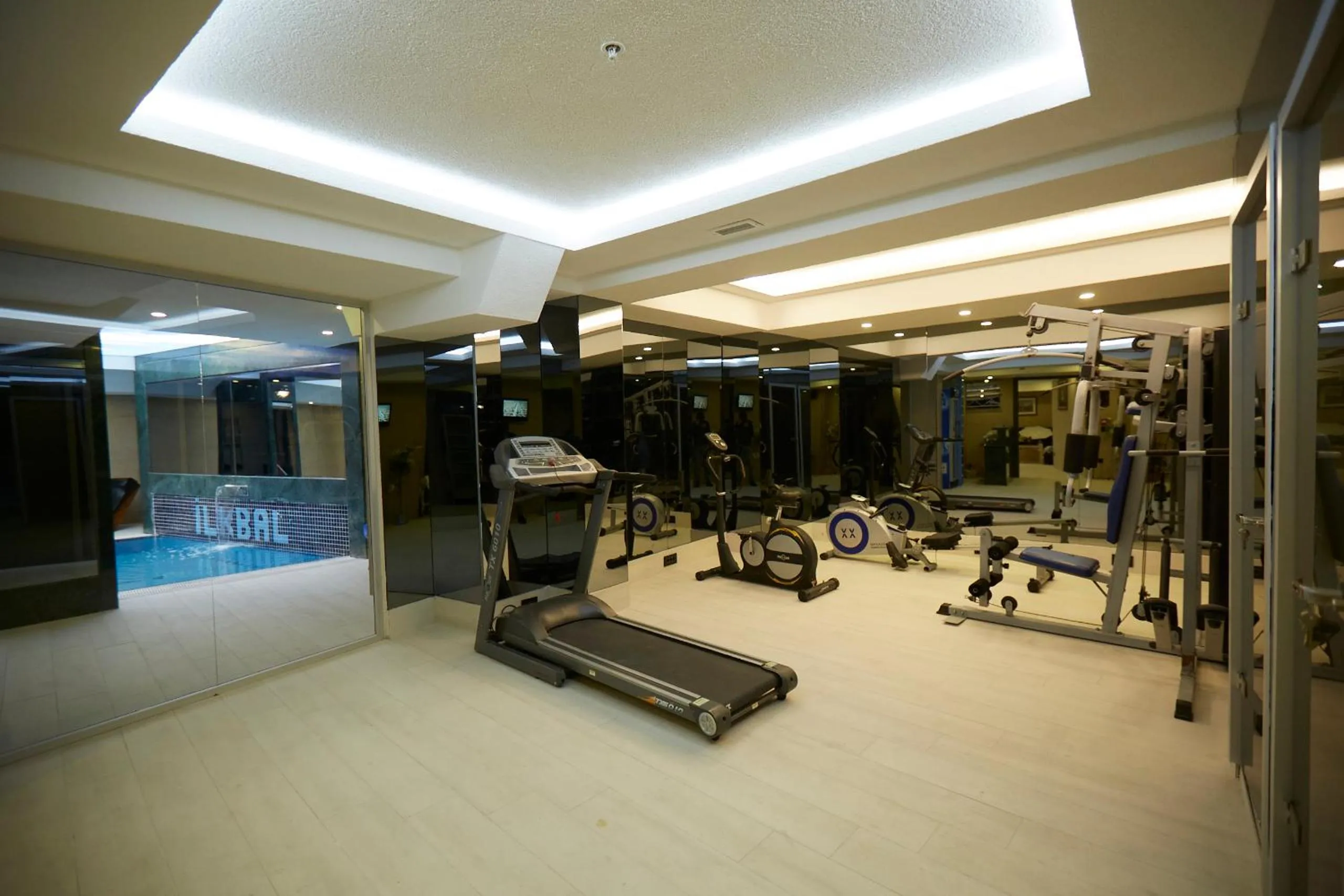 Fitness centre/facilities in Ilkbal Deluxe Hotel &Spa Istanbul