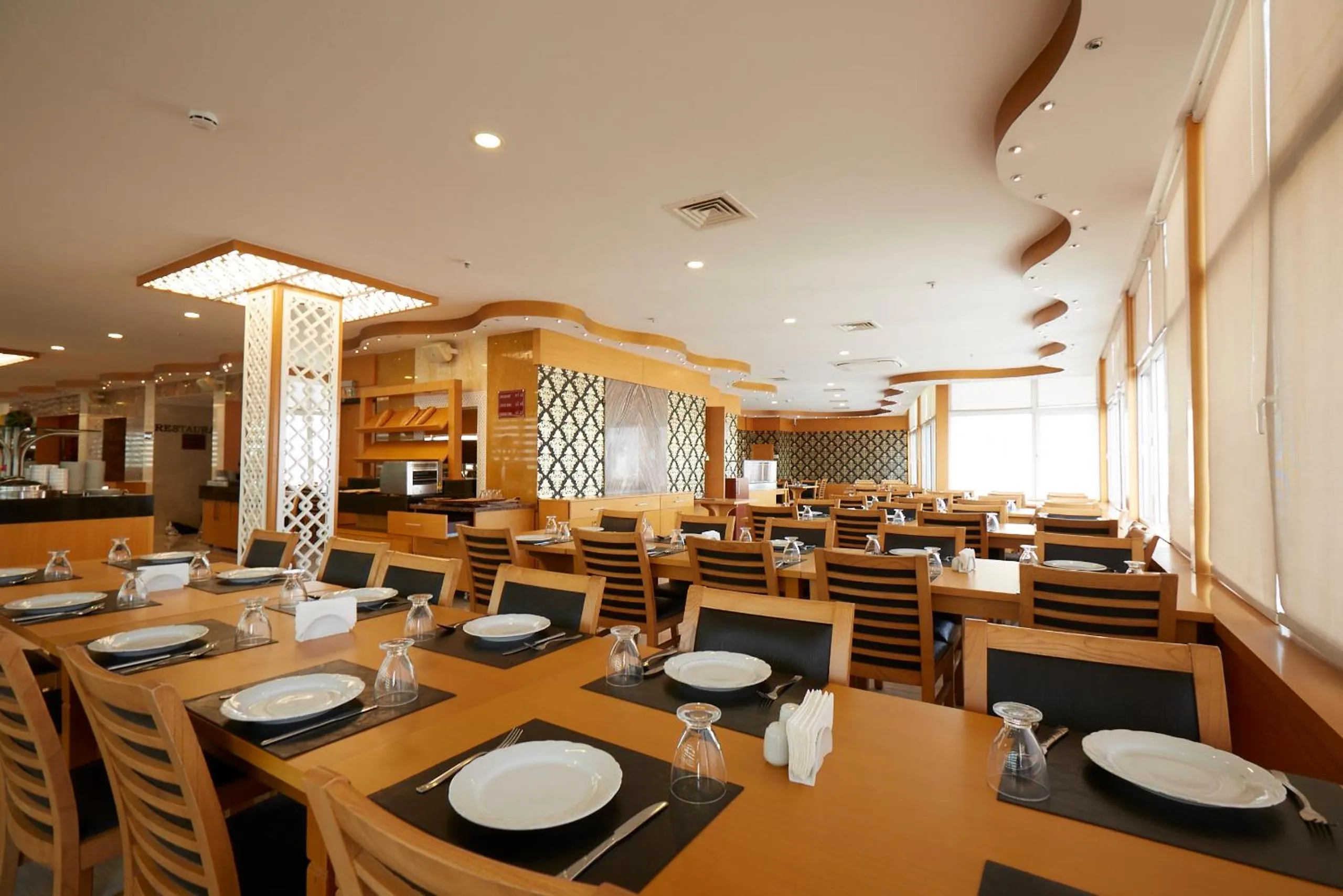 Restaurant/places to eat in Ilkbal Deluxe Hotel &Spa Istanbul