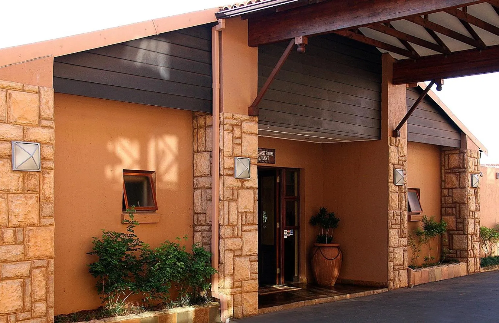 Facade/entrance in The Edwardian