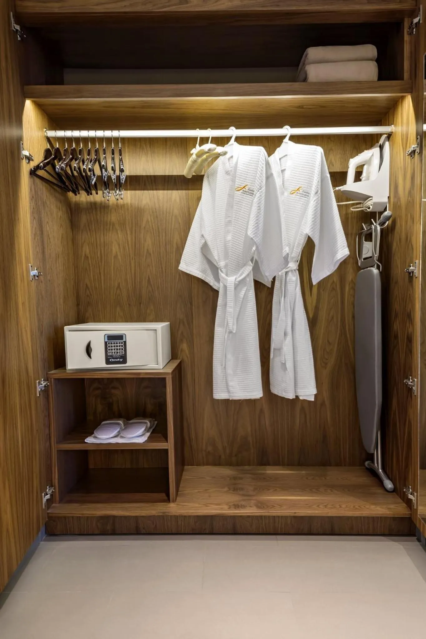 Photo of the whole room in Fiesta Americana Mexico Toreo