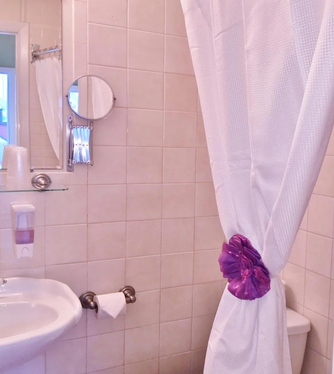 Bathroom in Caribbean House