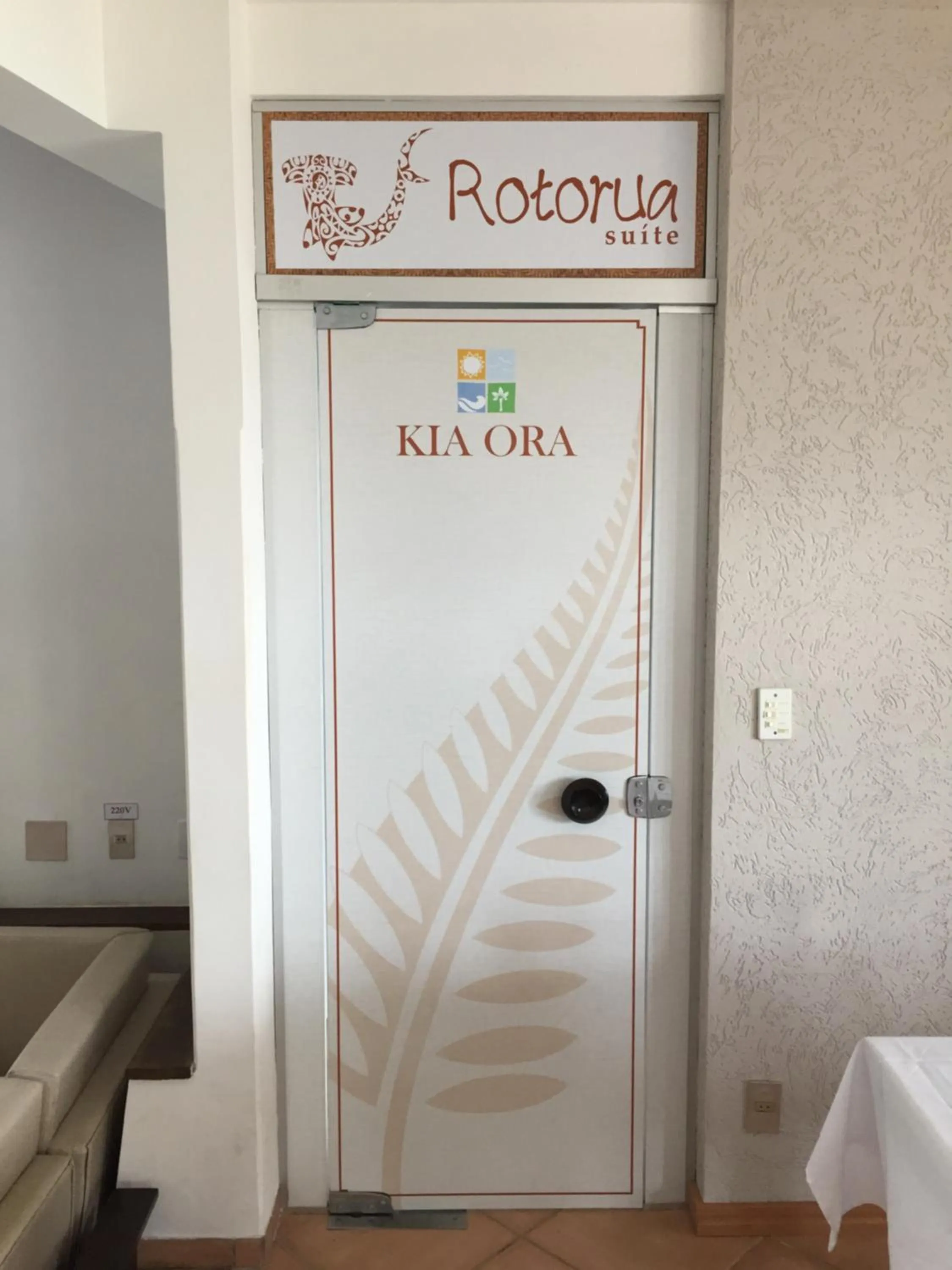 Decorative detail in Pousada Kia Ora Bombinhas