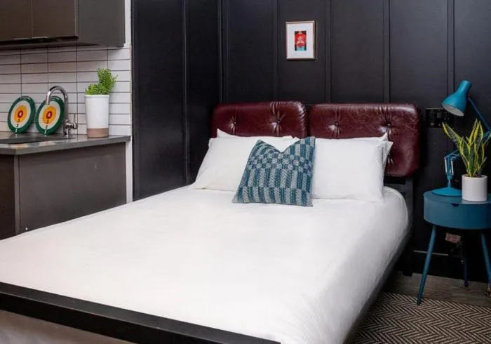 Bed in The Chicago Hotel Collection River North