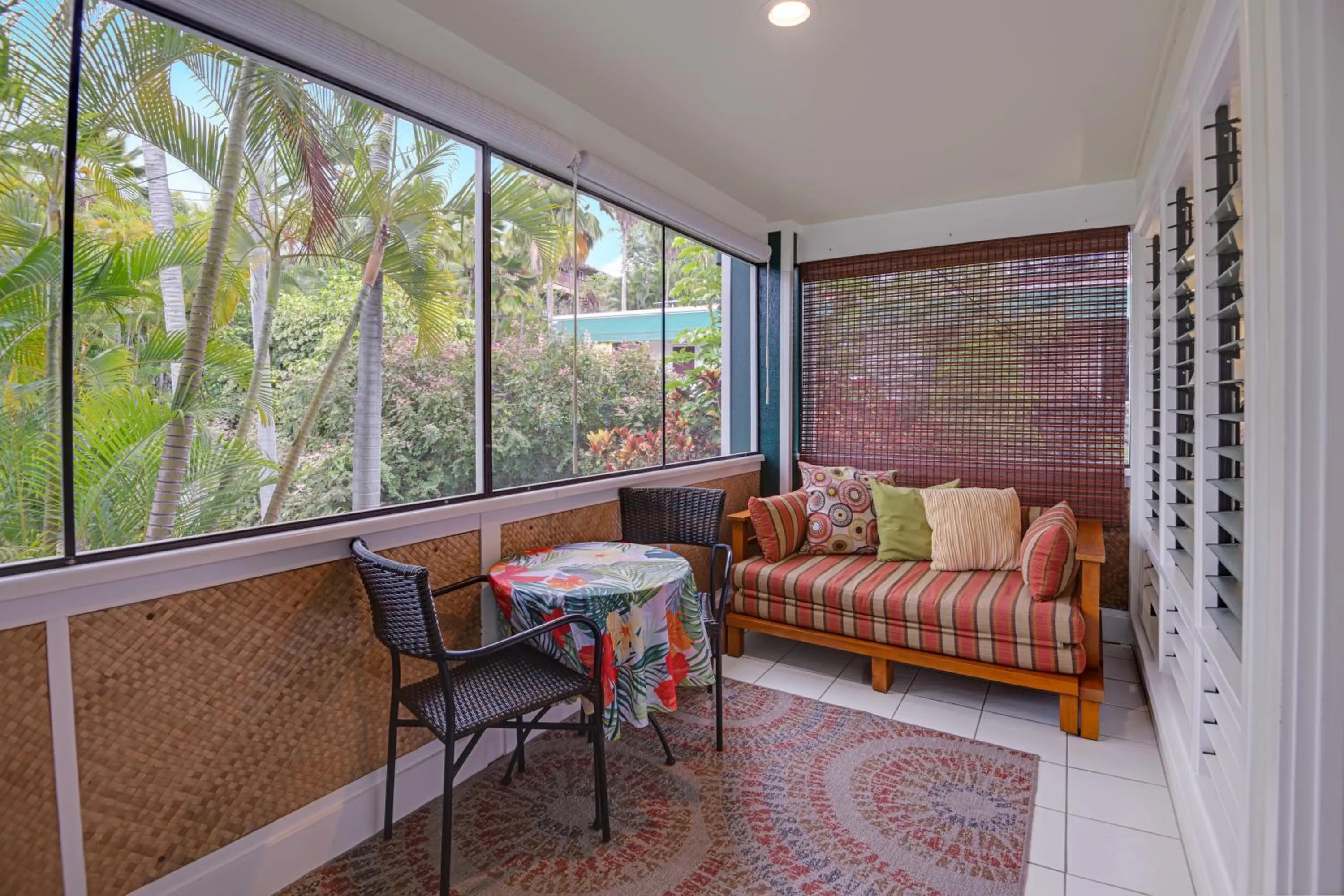 Patio in Big Island Retreat - No Resort Fees