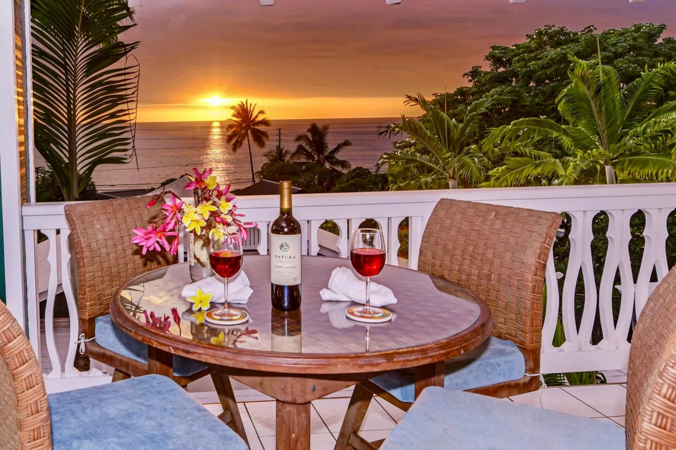 Patio in Big Island Retreat - No Resort Fees