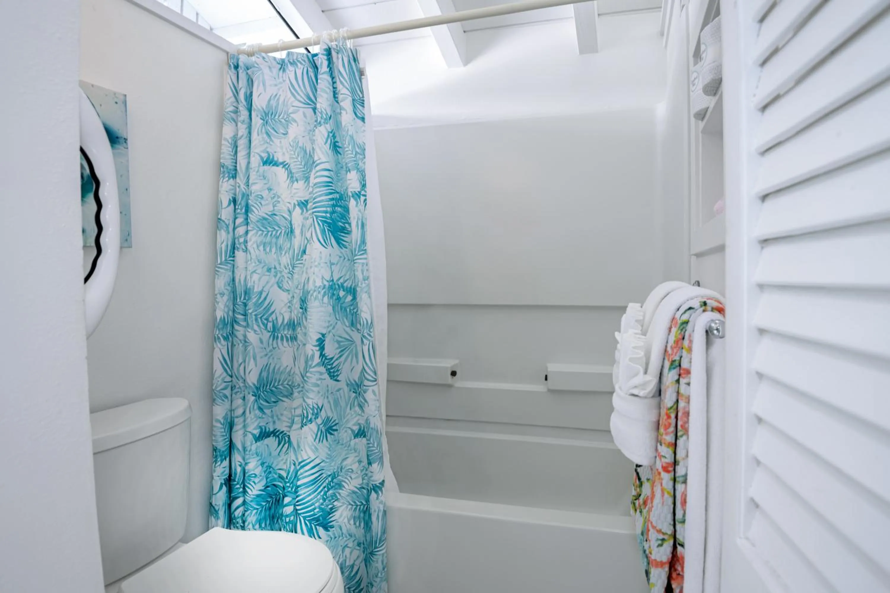 Shower in Big Island Retreat - No Resort Fees