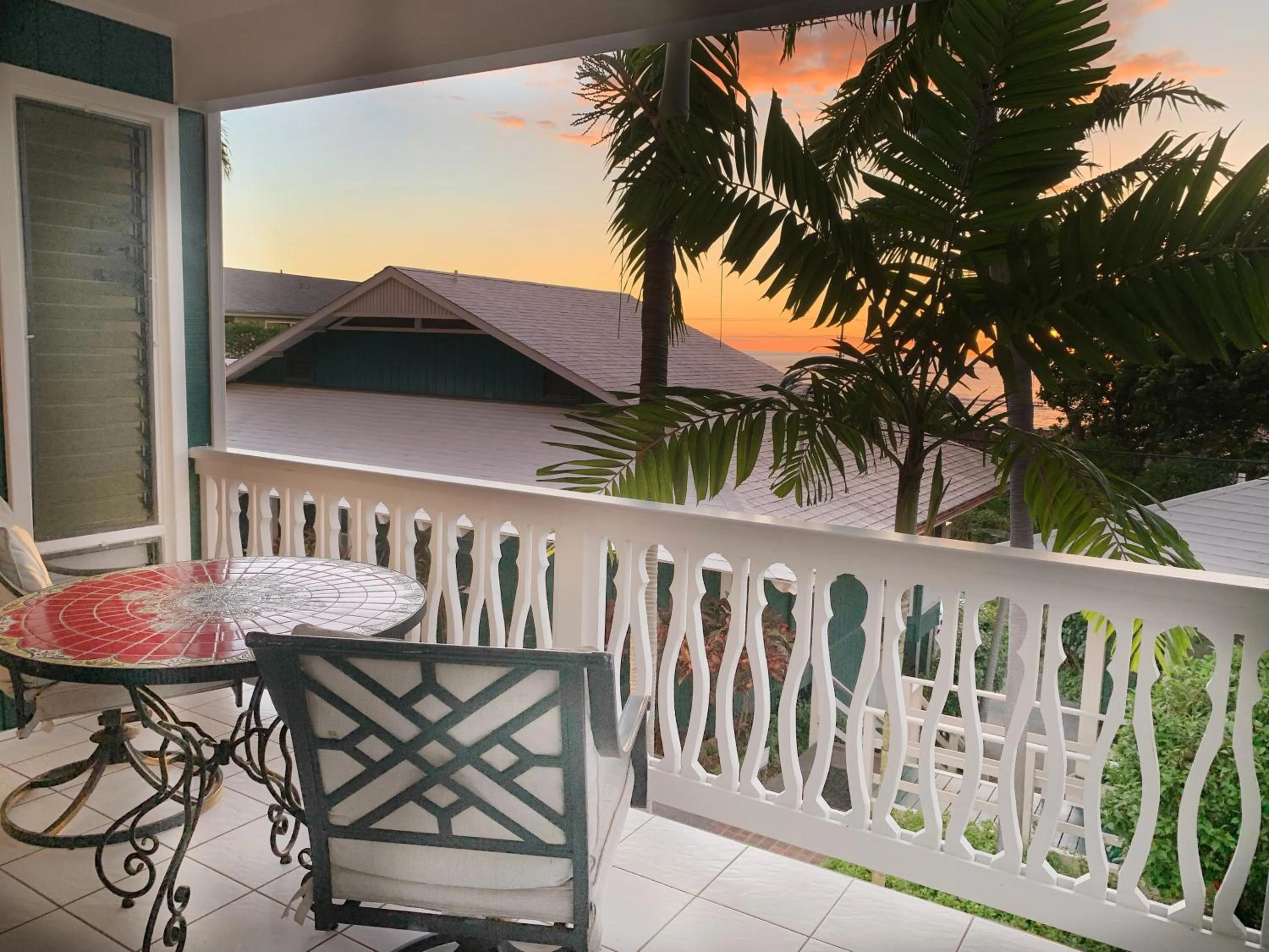 Patio in Big Island Retreat - No Resort Fees