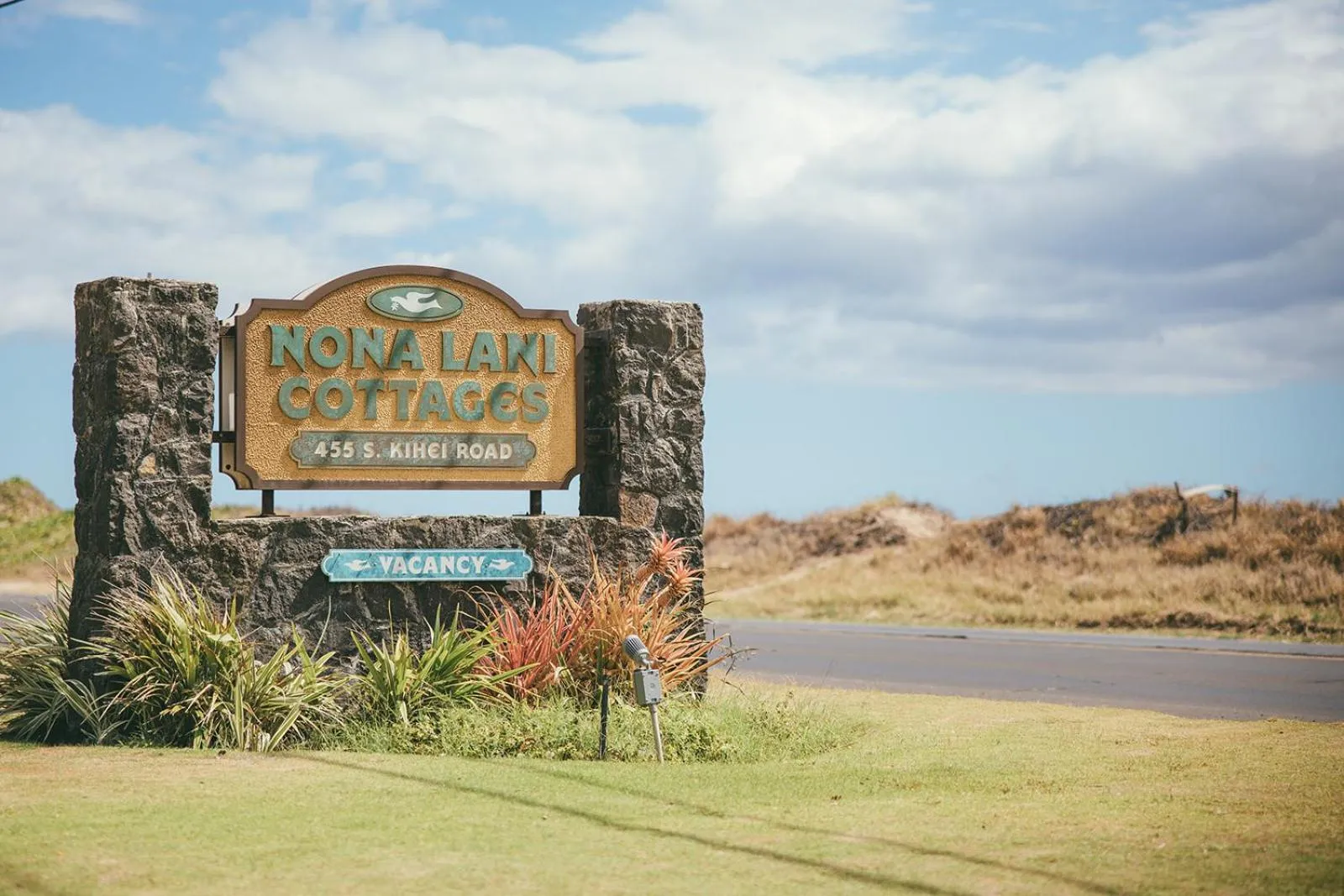 Property logo or sign in Nona Lani Cottages