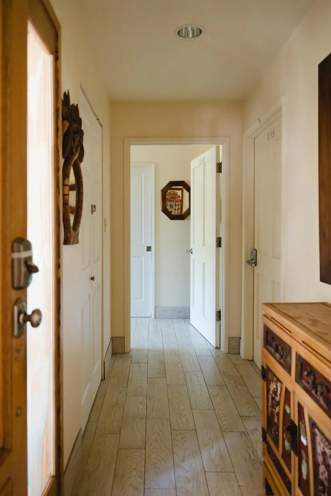 Property building in Nona Lani Cottages