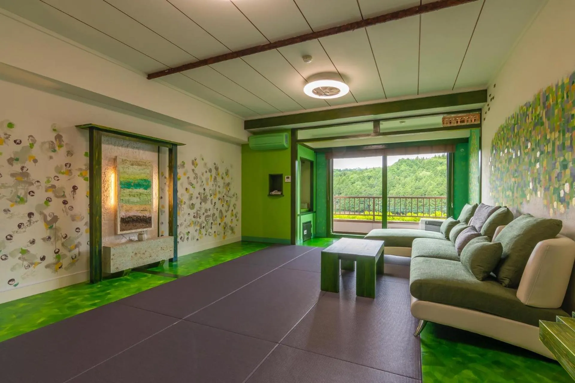 Living room in Mashikokan Satoyama Resort Hotel