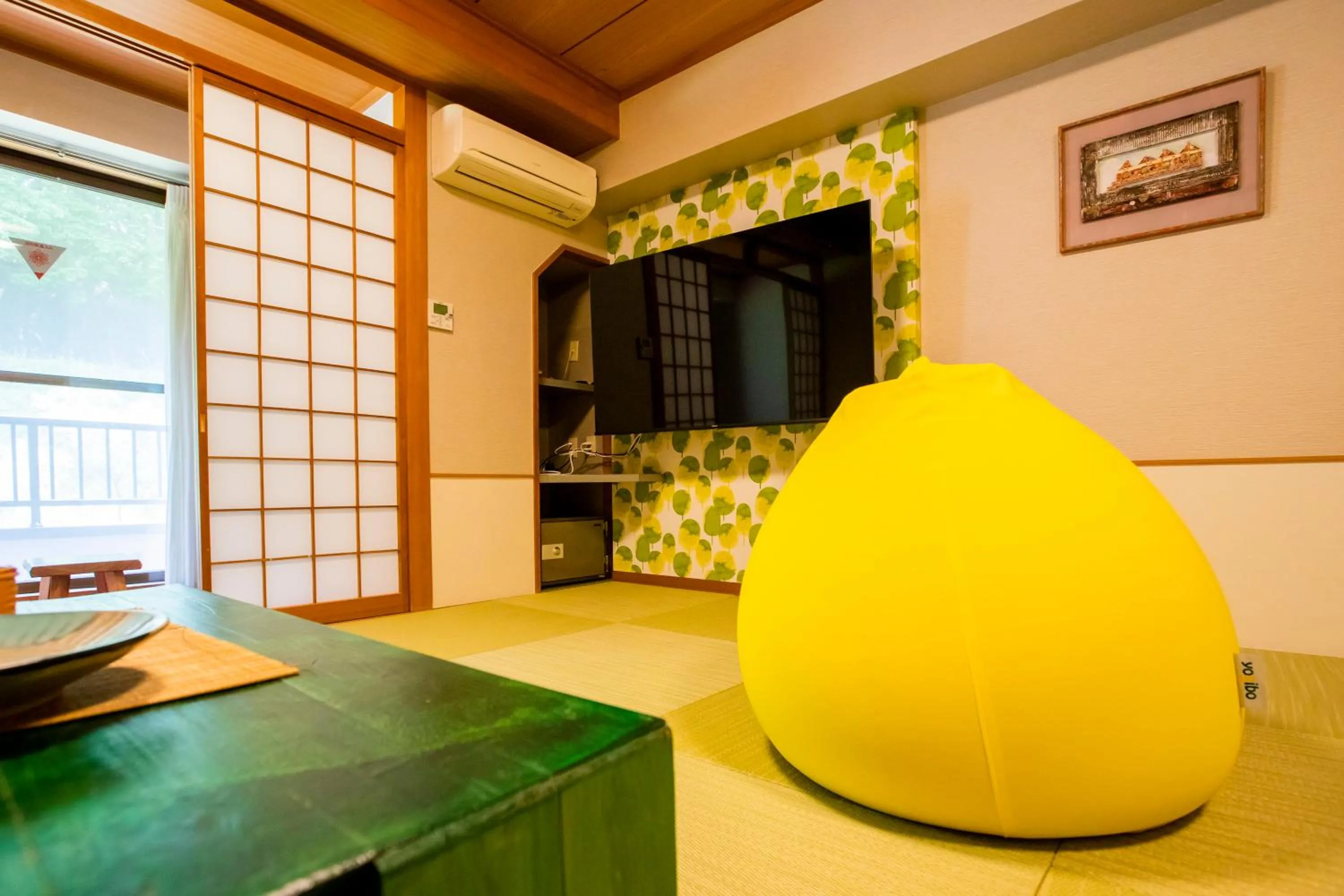 TV and multimedia in Mashikokan Satoyama Resort Hotel