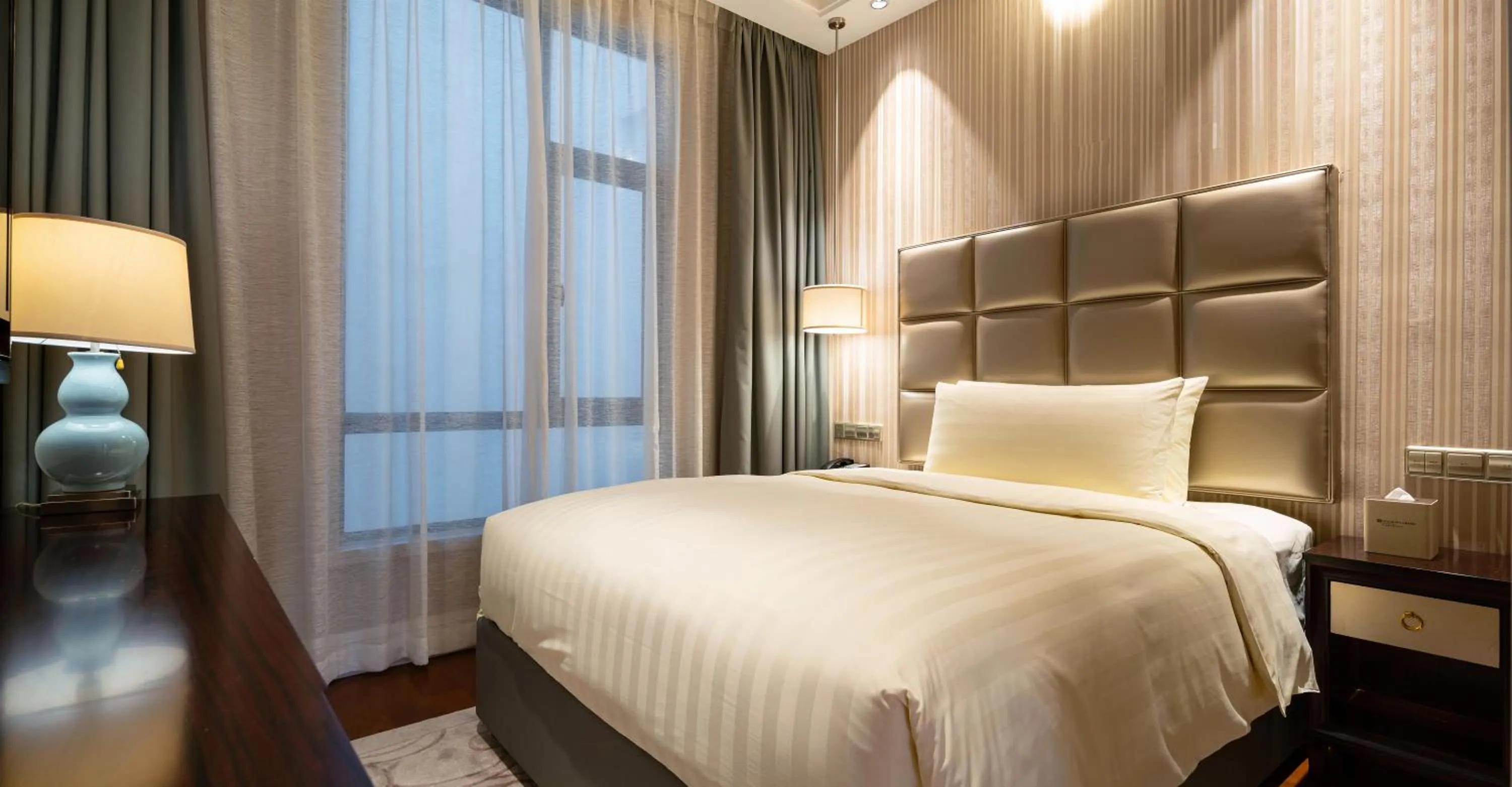 Bed in Wyndham Grand Xi'an Residence