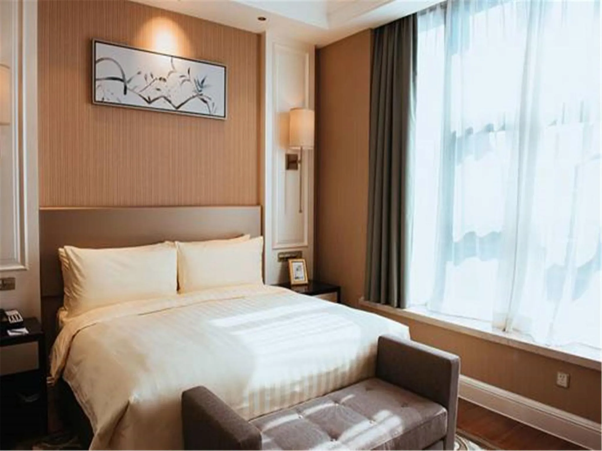 Bed in Wyndham Grand Xi'an Residence