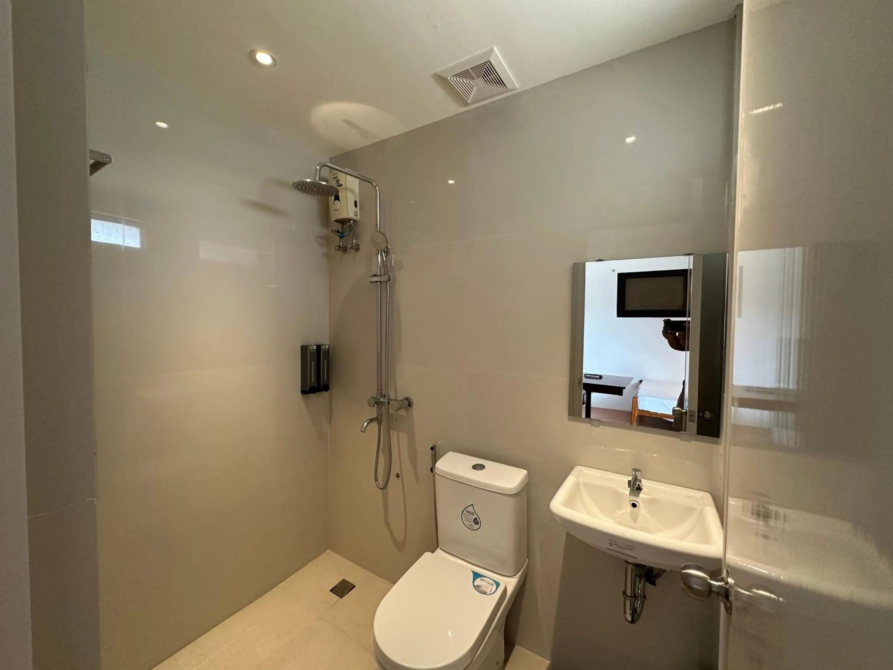 Bathroom in Balay Inato Pension