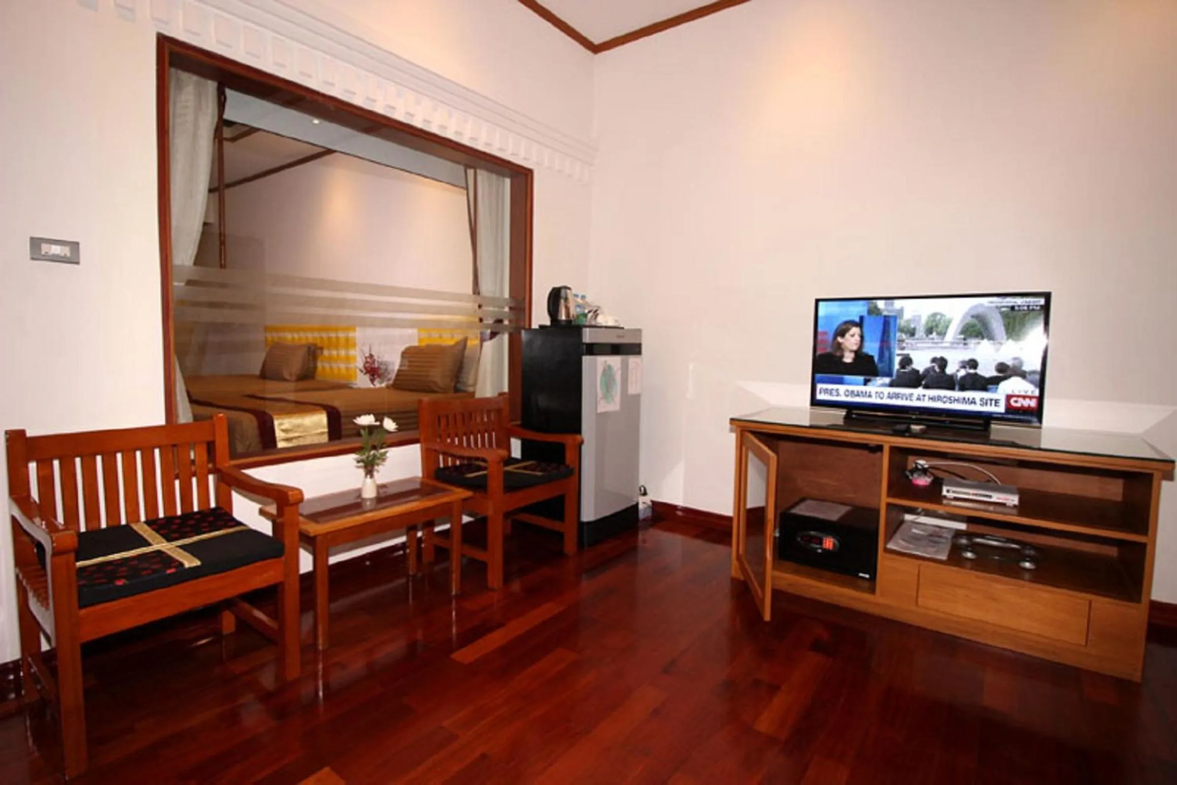 TV and multimedia in Myanmar Life Hotel