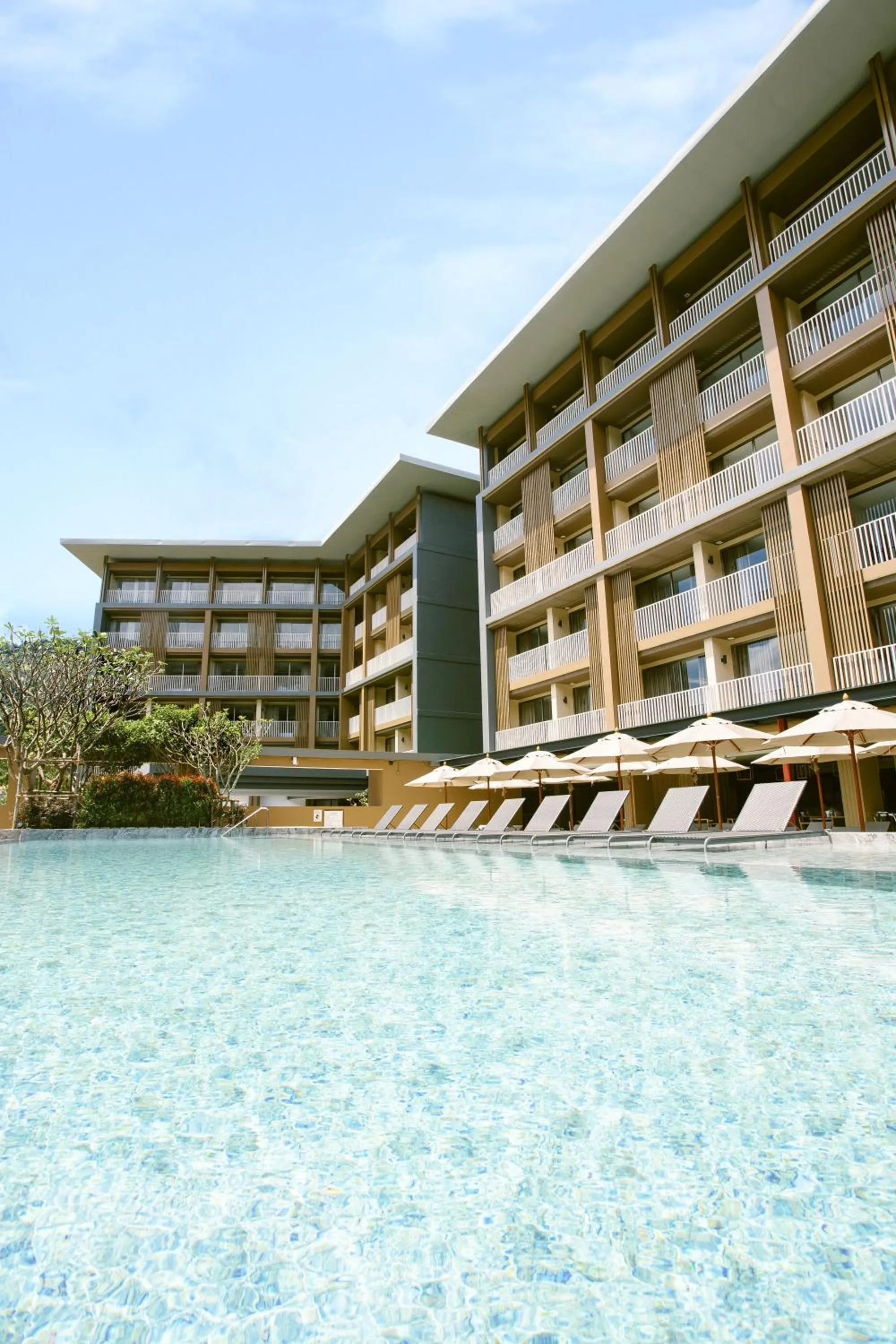 Swimming pool in Centara Life Phu Pano Krabi