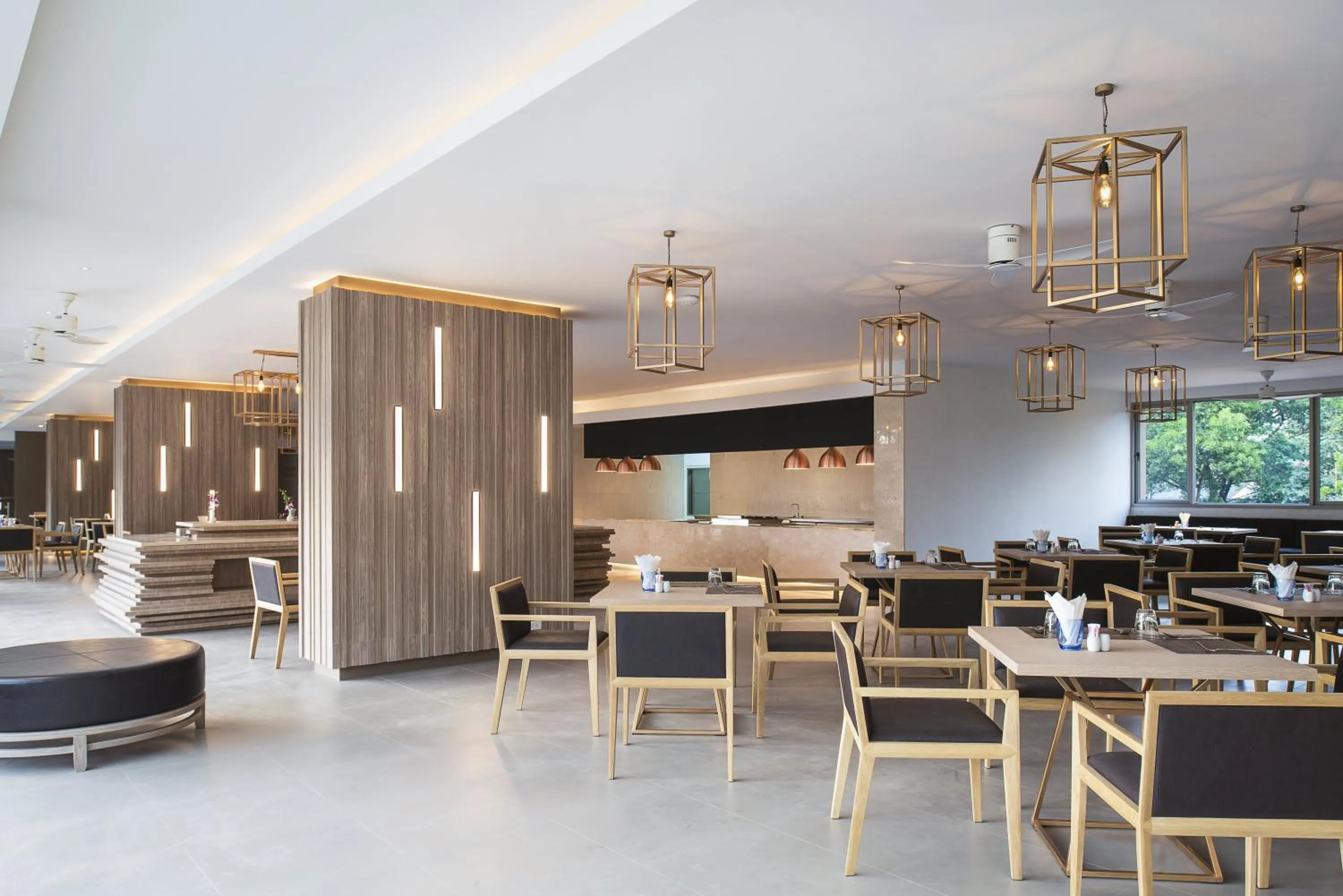 Restaurant/places to eat in Centara Life Phu Pano Krabi