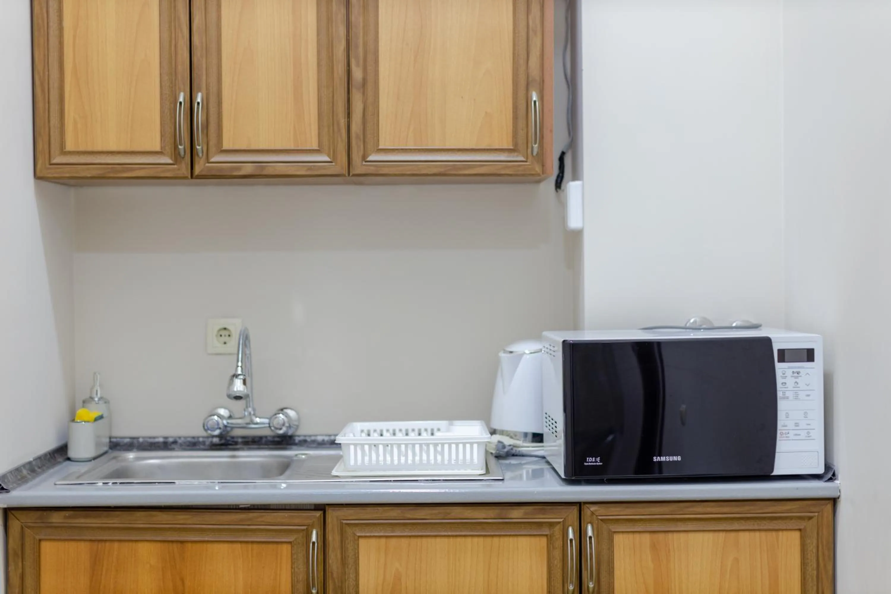 Kitchen or kitchenette in Daisi Sunset Hotel