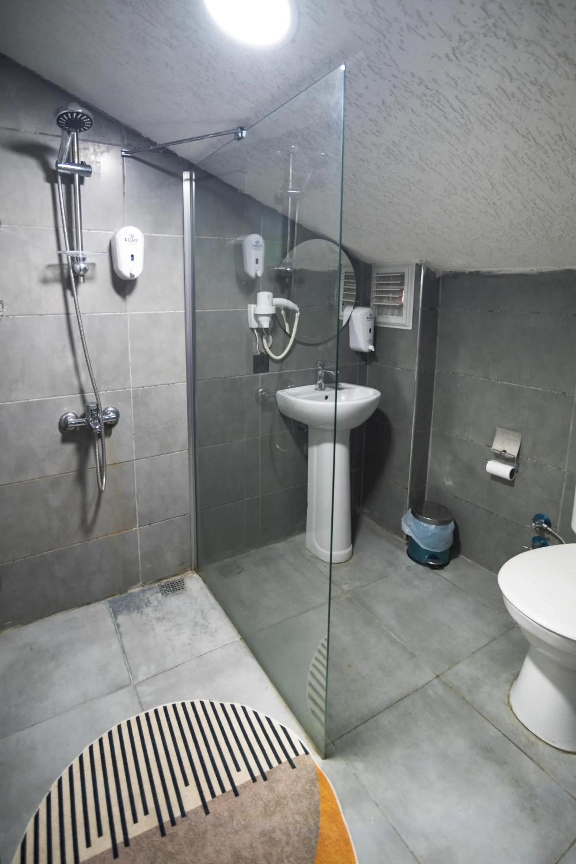 Shower in Nest HOTEL Sisli