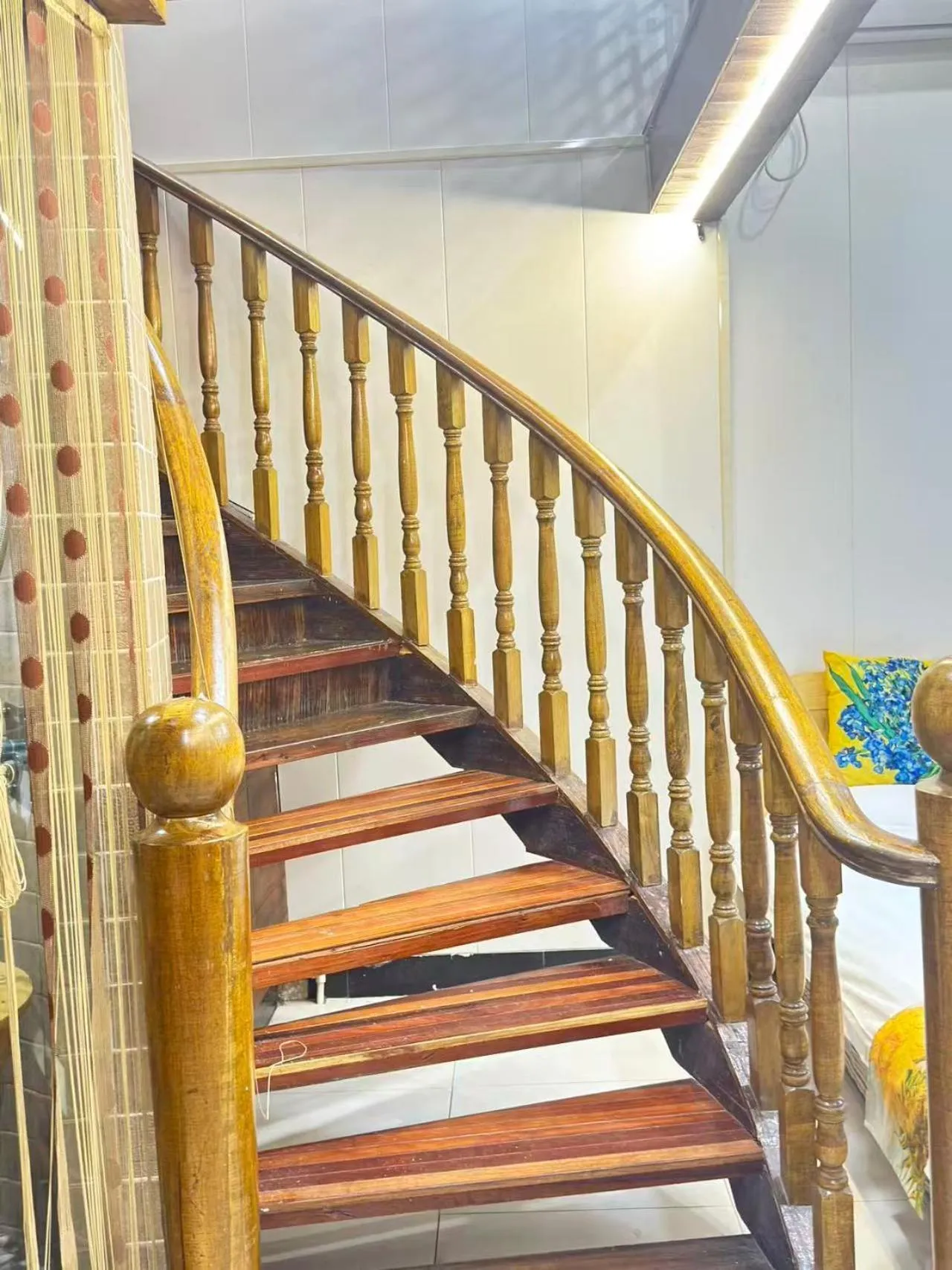 Shaoxing Laotaimen Luxun Native Place Youth Hostel