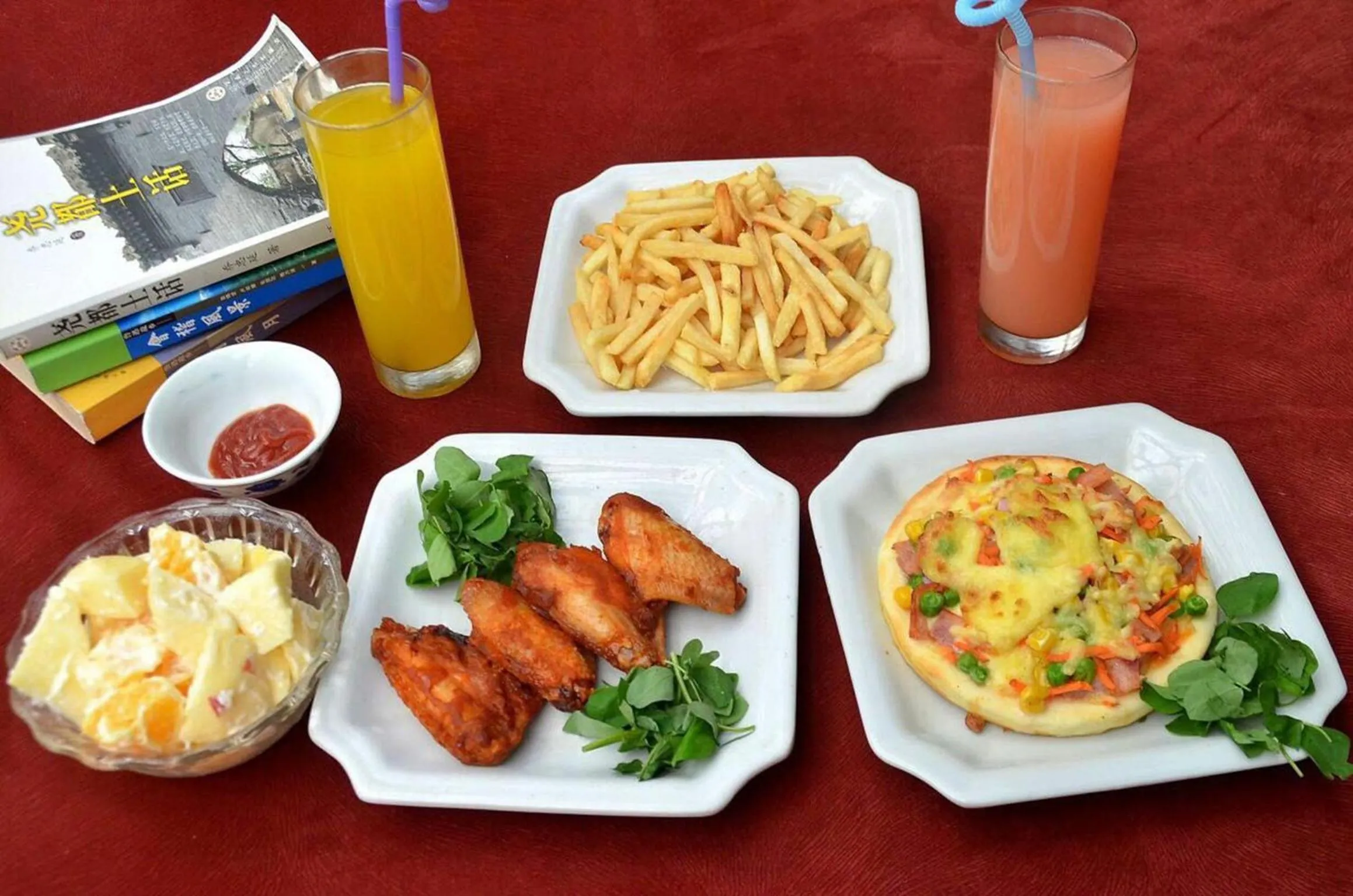 Meals in Shaoxing Laotaimen Luxun Native Place Youth Hostel