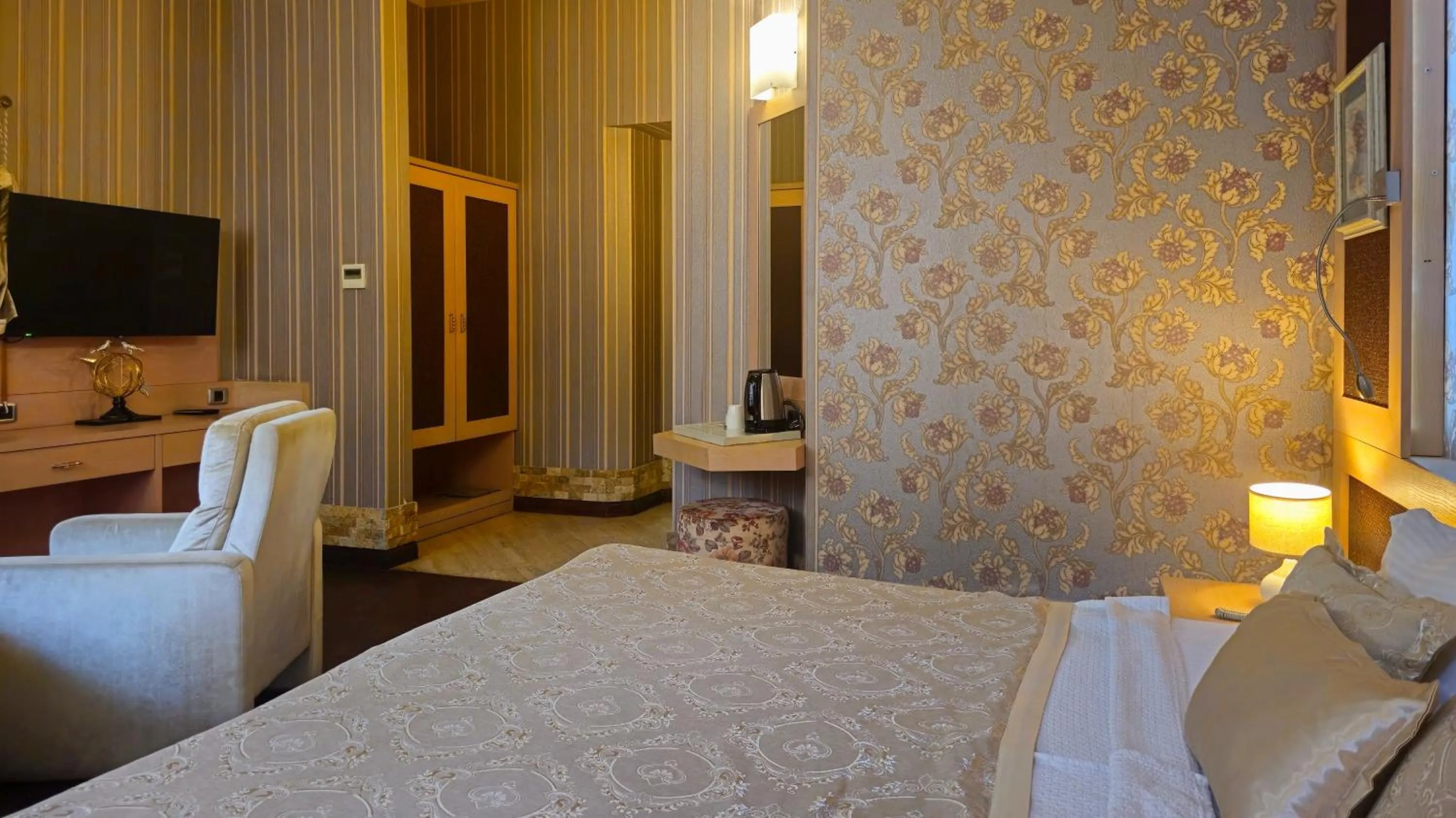 Bed in Eski Masal Hotel - Special Class