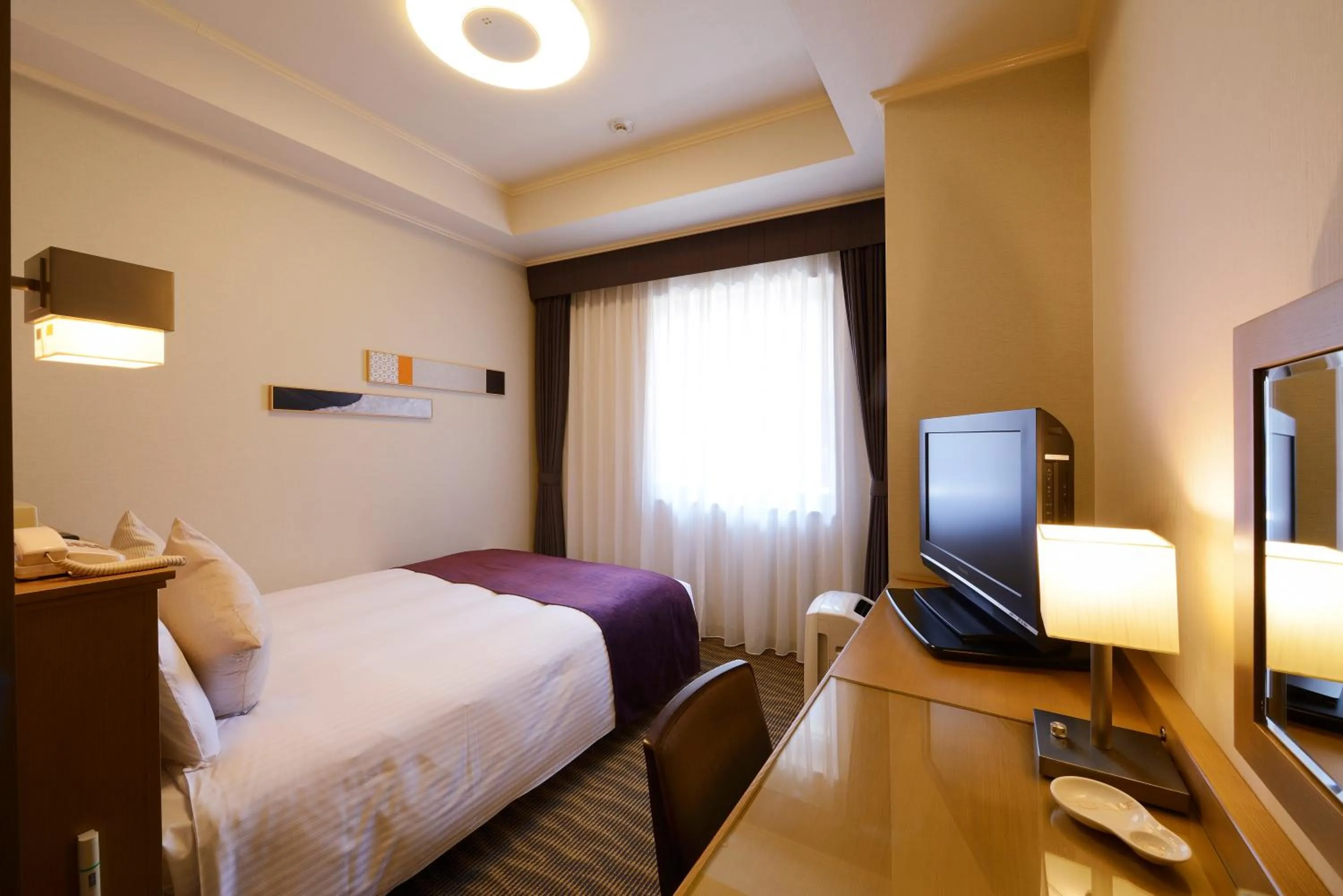 TV/Entertainment Center in Viale Osaka