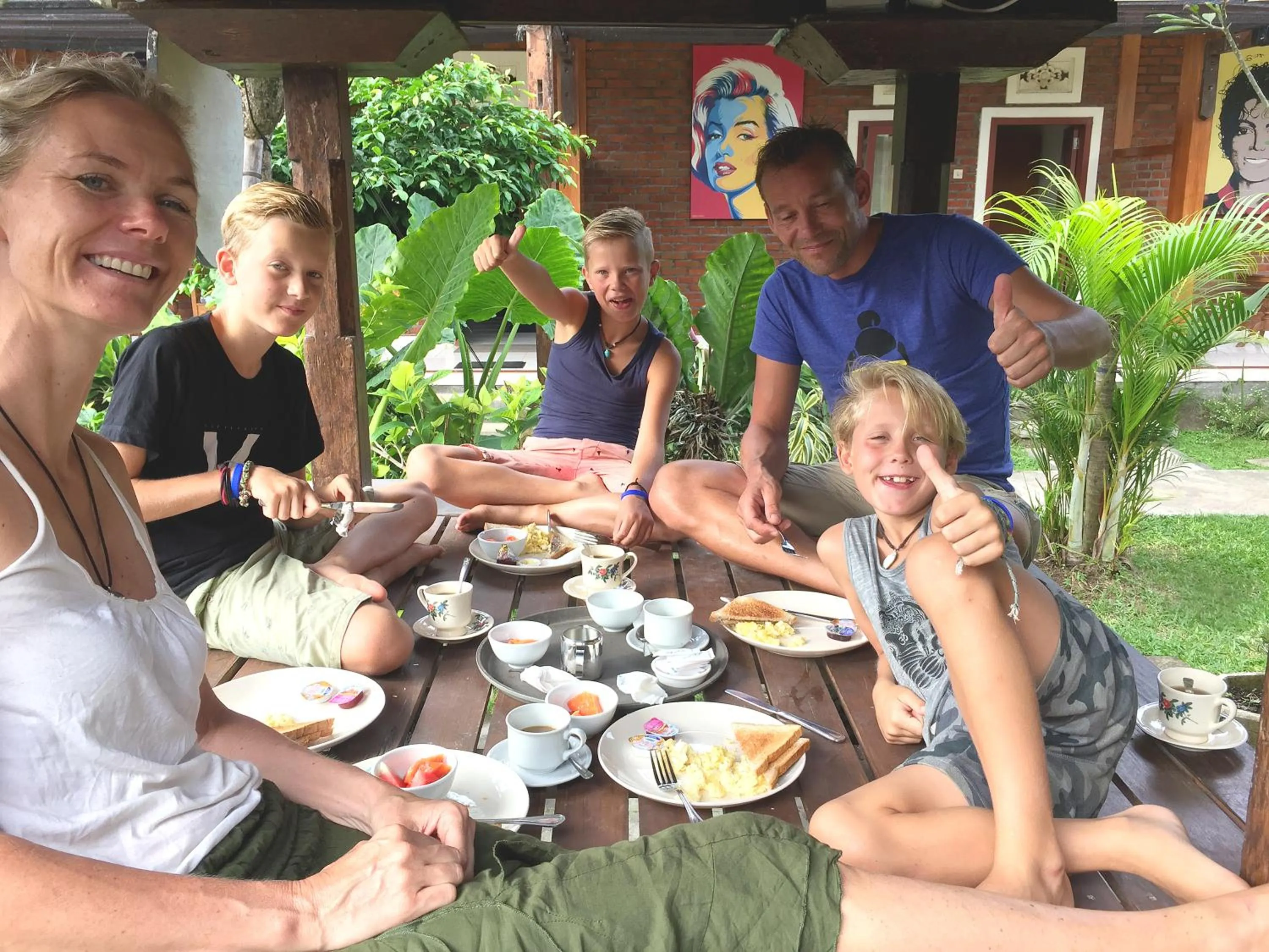 Breakfast in Griya Pasir Ukir