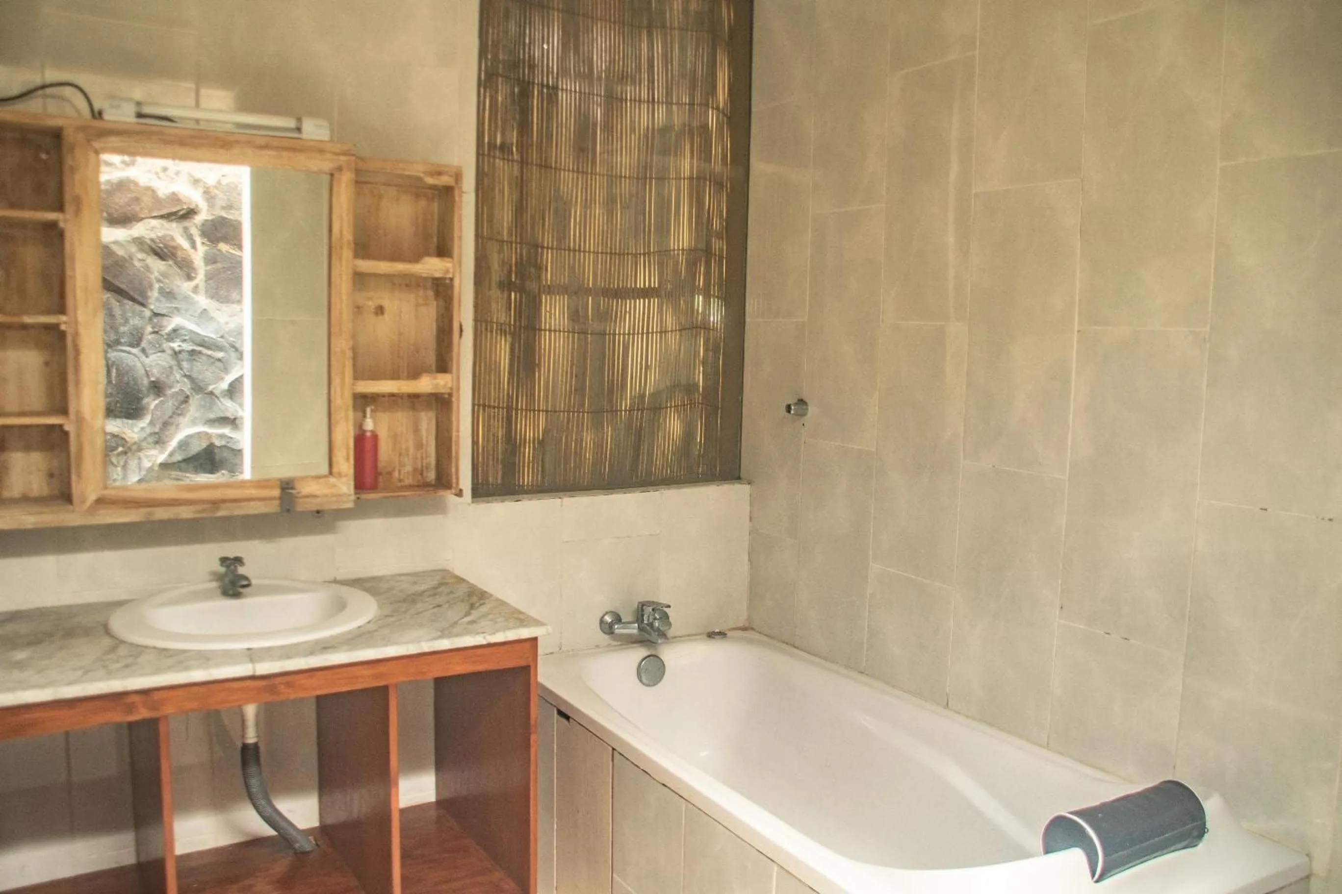 Shower in Griya Pasir Ukir